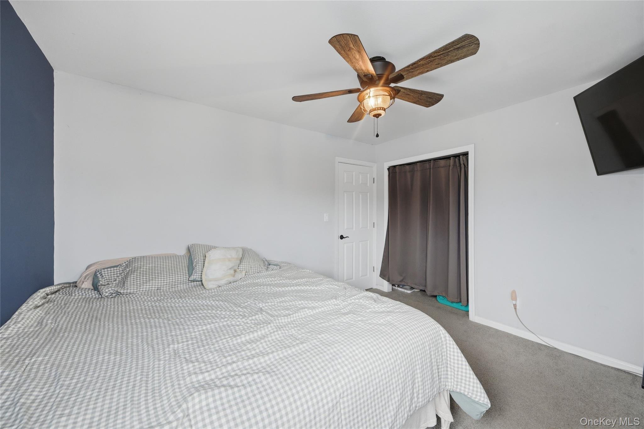 4 Farragut Avenue Property Photo 5