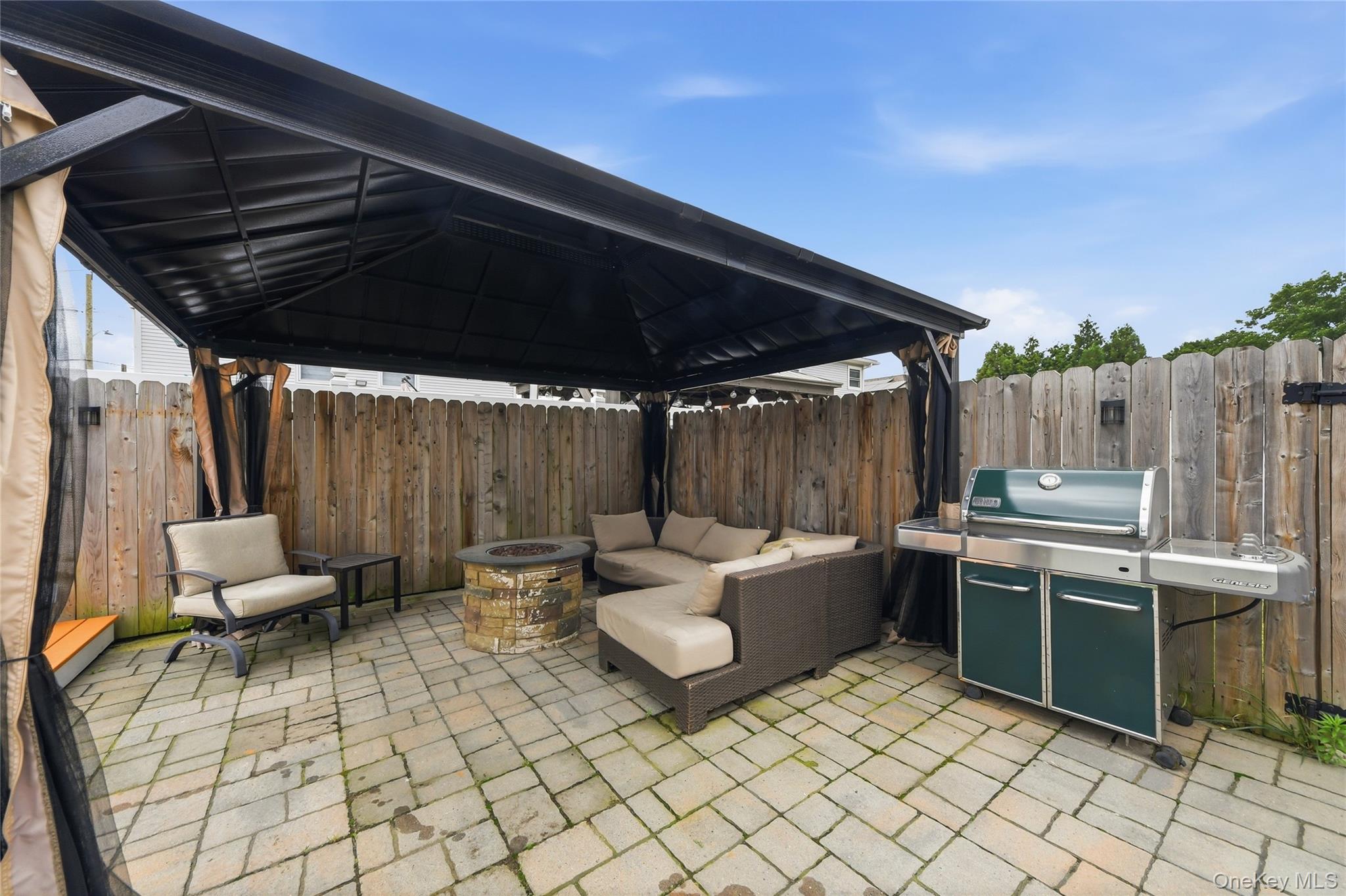 4 Farragut Avenue Property Photo 17