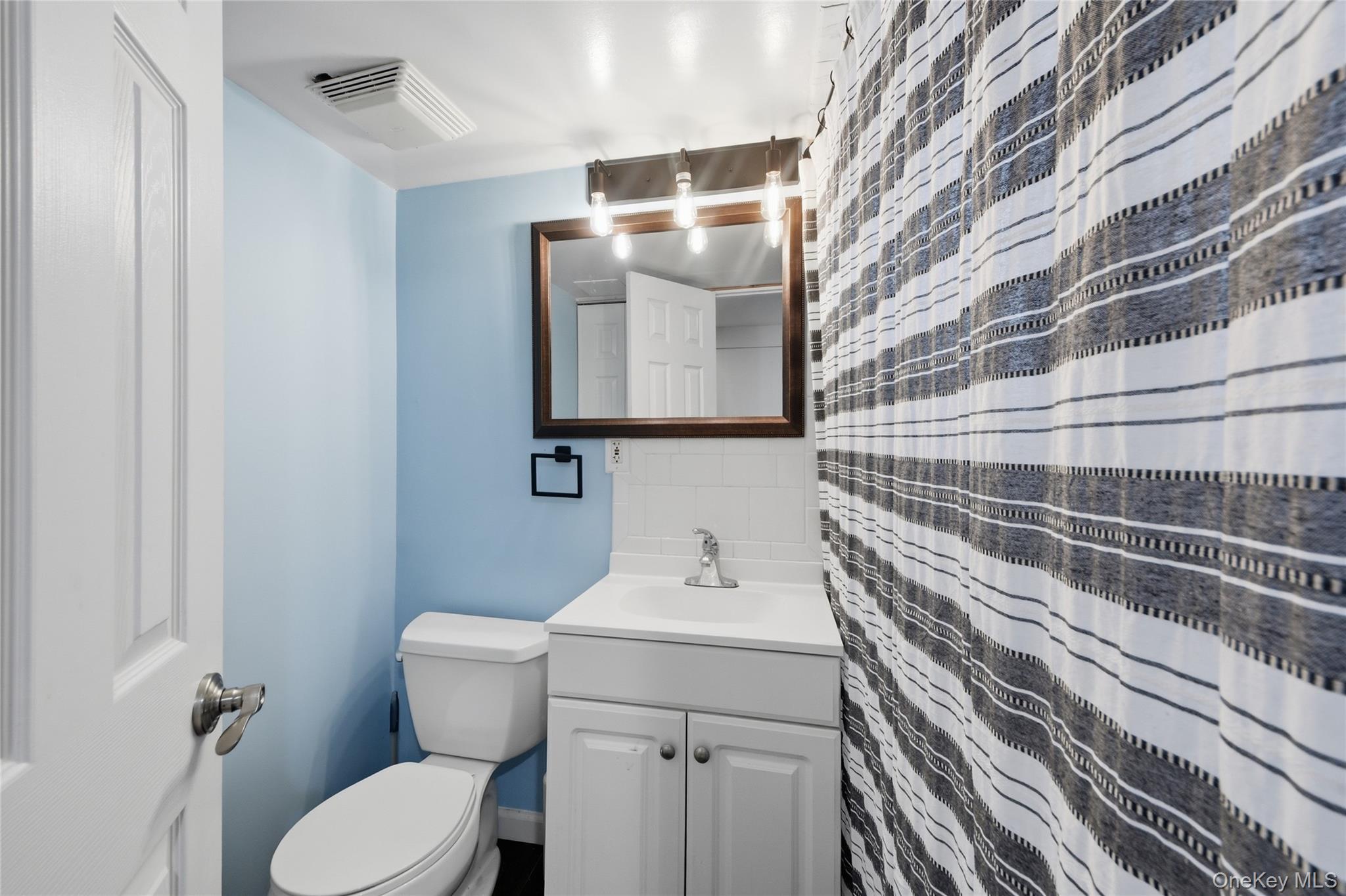 4 Farragut Avenue Property Photo 20