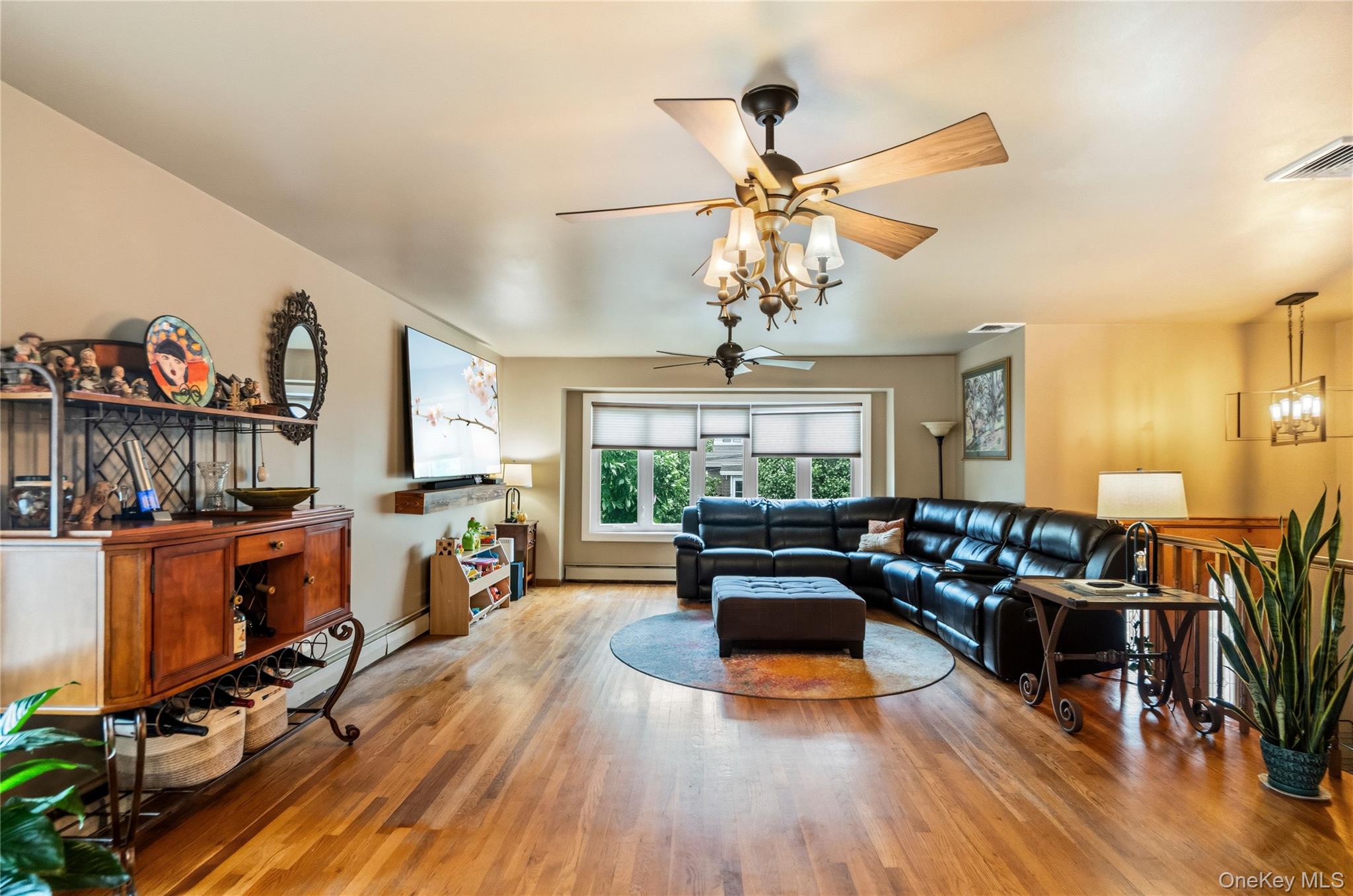 2440 Wallen Lane Property Photo 11