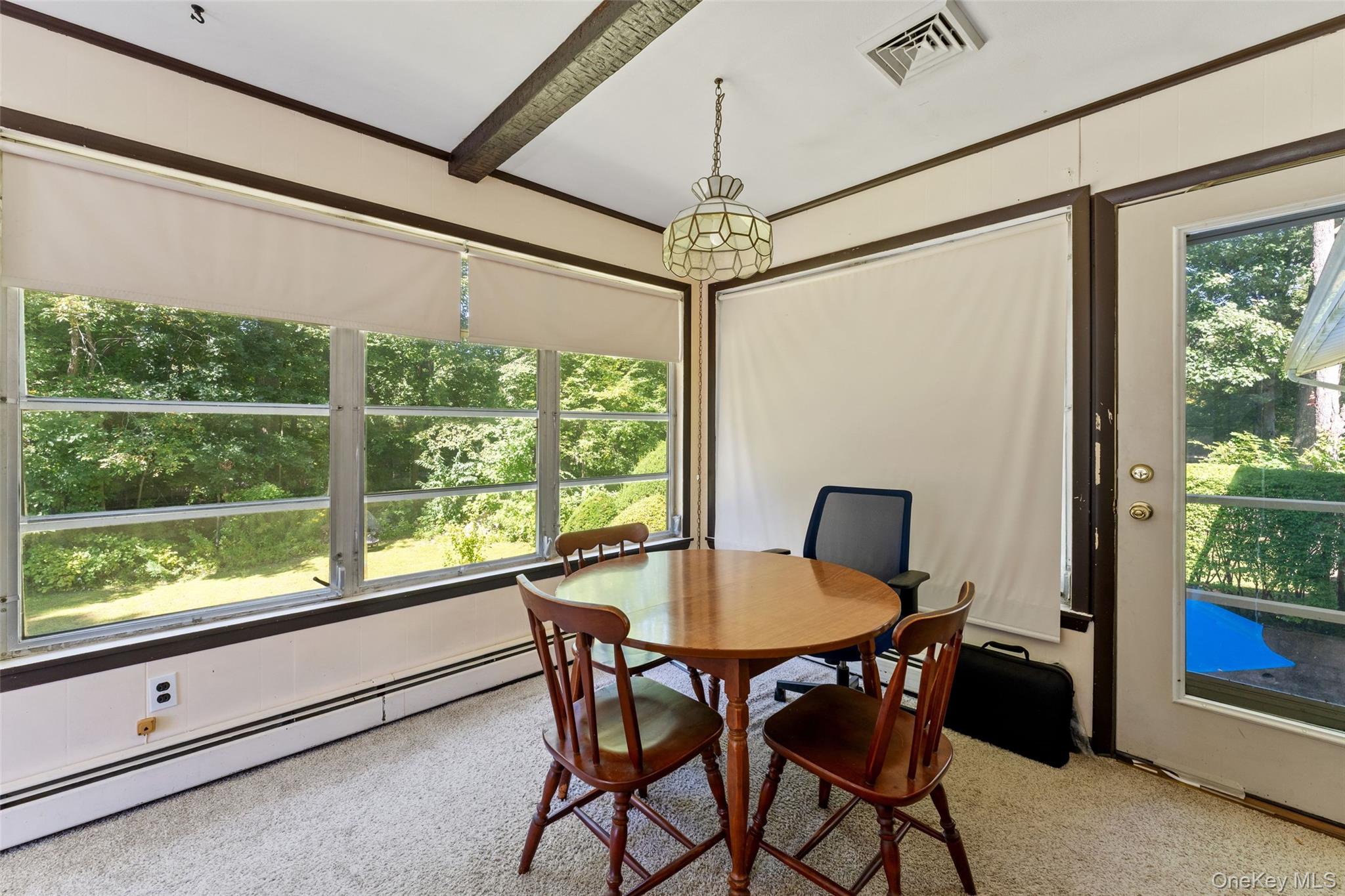 182 Geymer Drive Property Photo 14