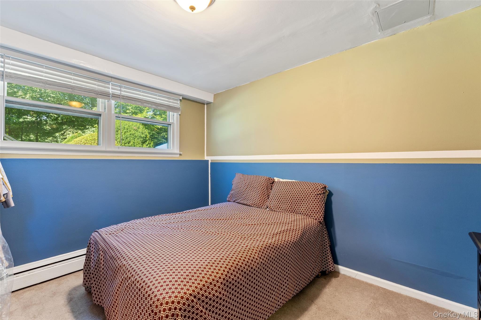 182 Geymer Drive Property Photo 22