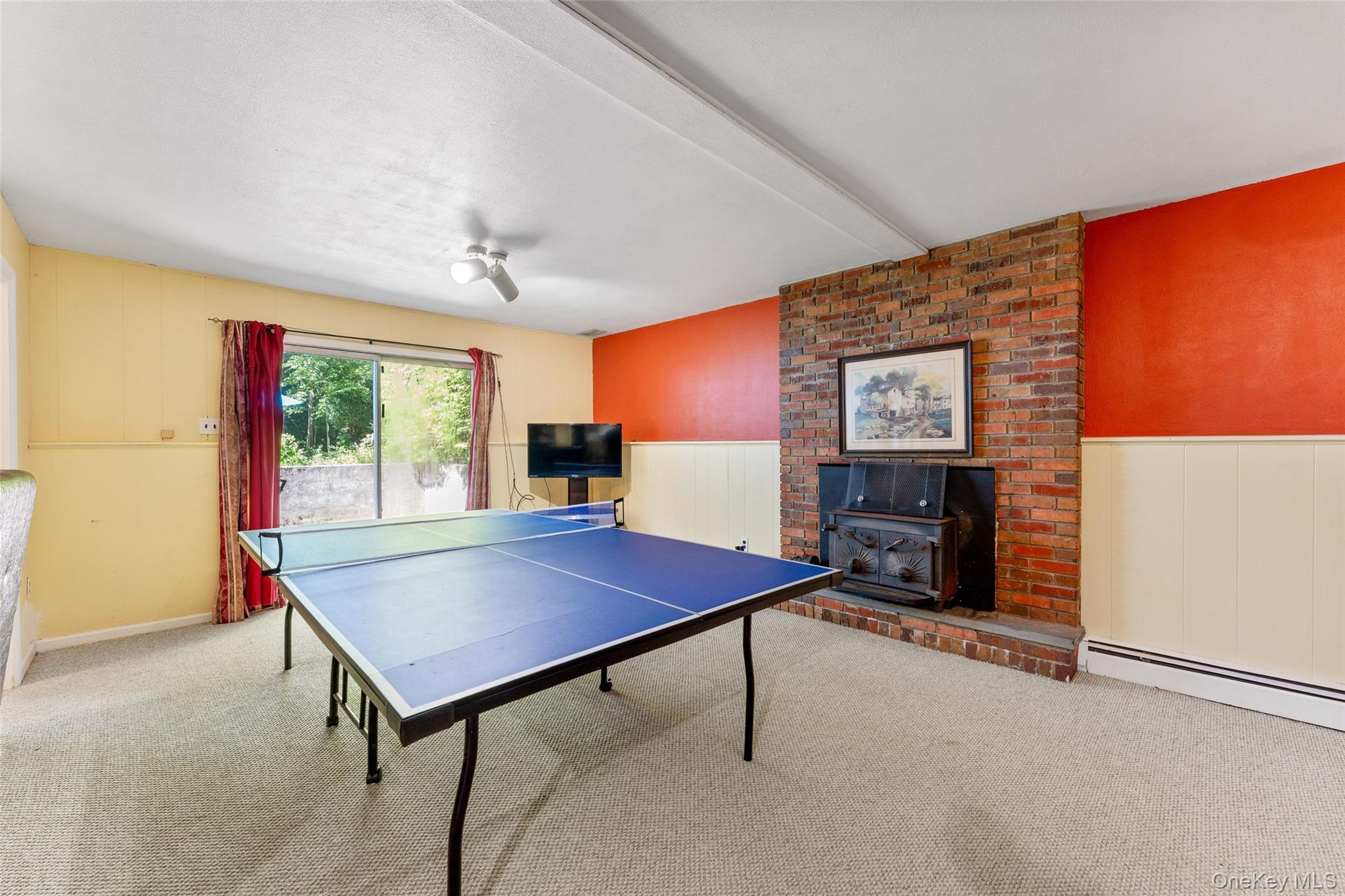 182 Geymer Drive Property Photo 24