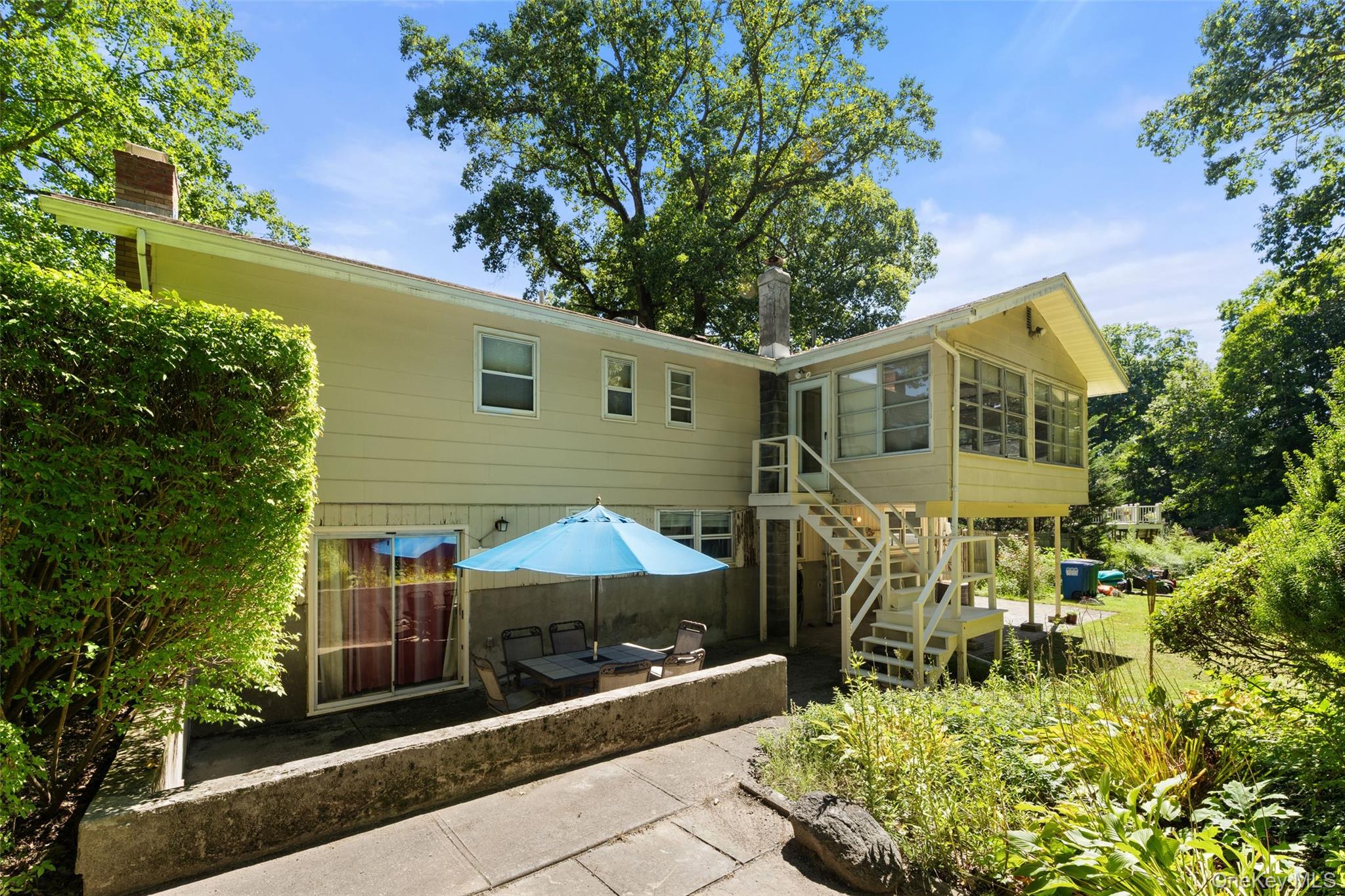 182 Geymer Drive Property Photo 29