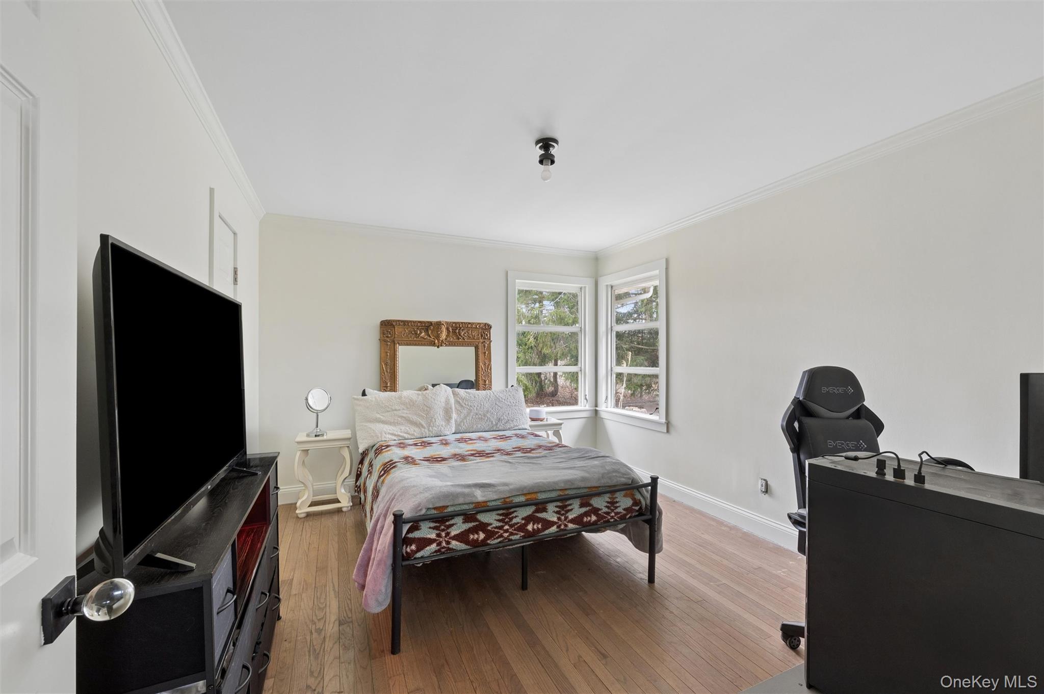 84 Evergreen Avenue Property Photo 13