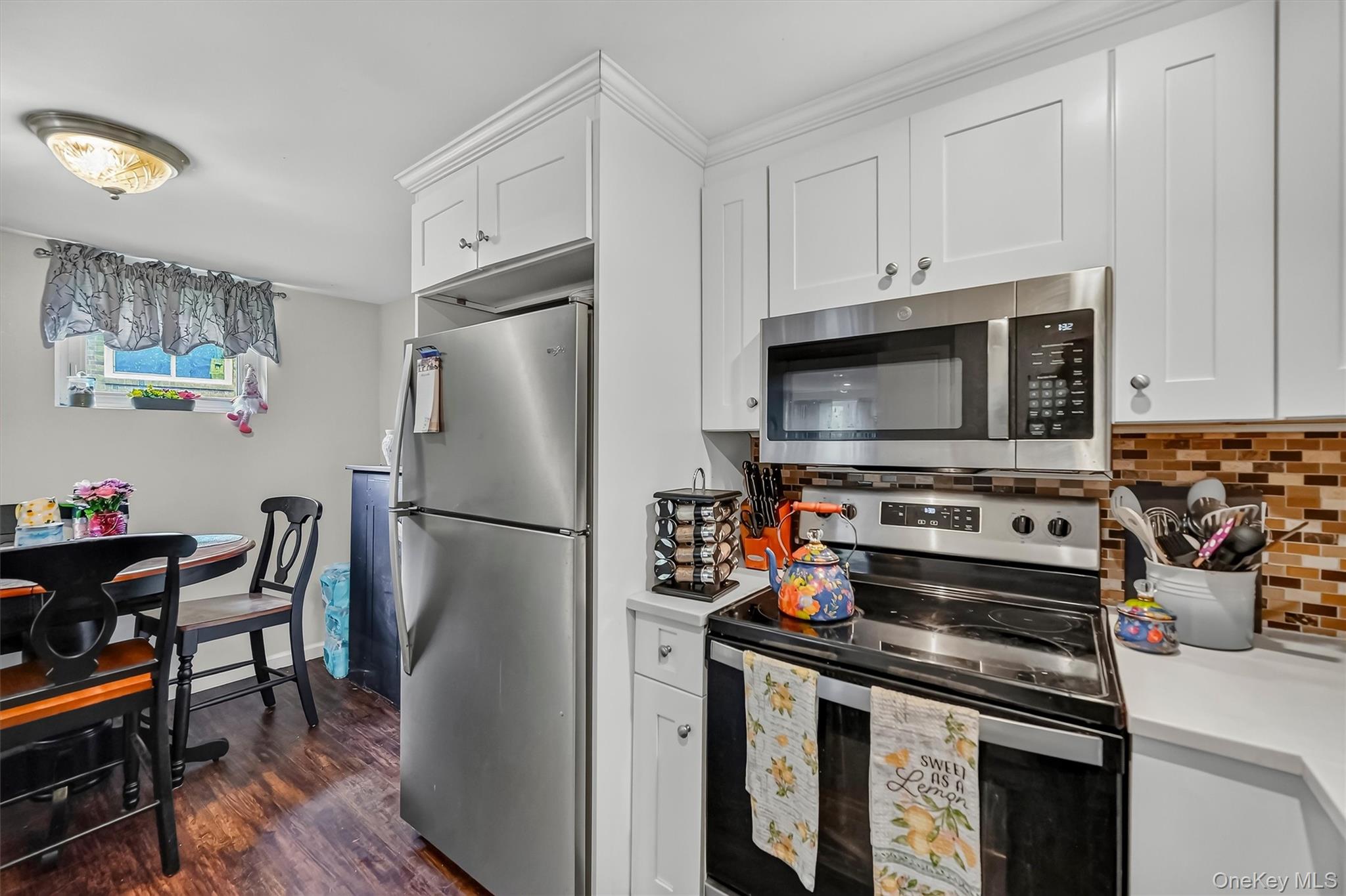 1006 Parr Meadow Drive 10e Property Photo 9