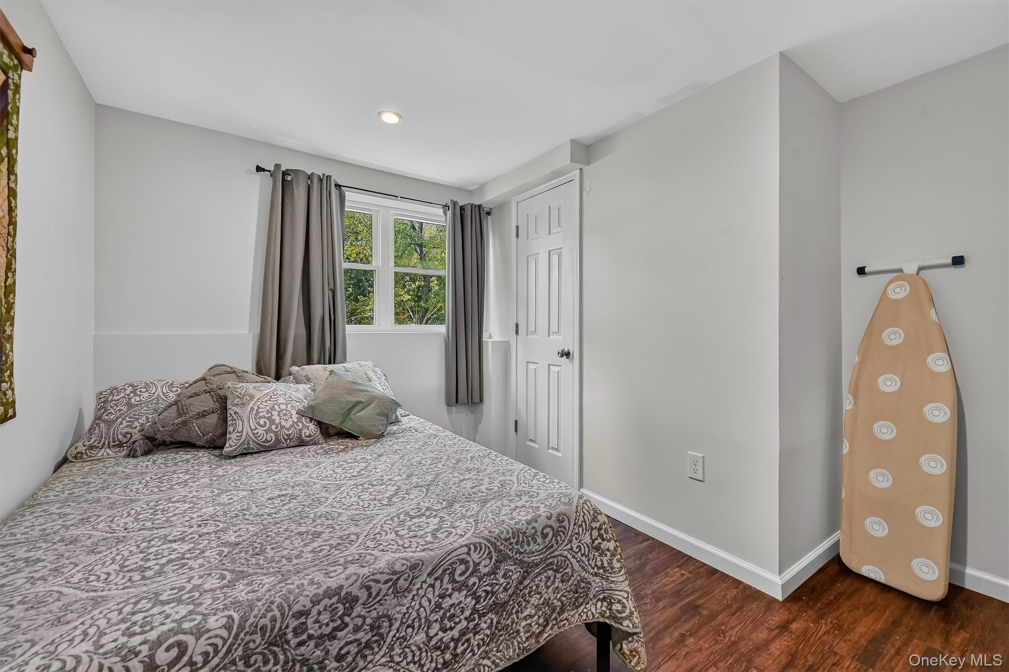 1006 Parr Meadow Drive 10e Property Photo 14