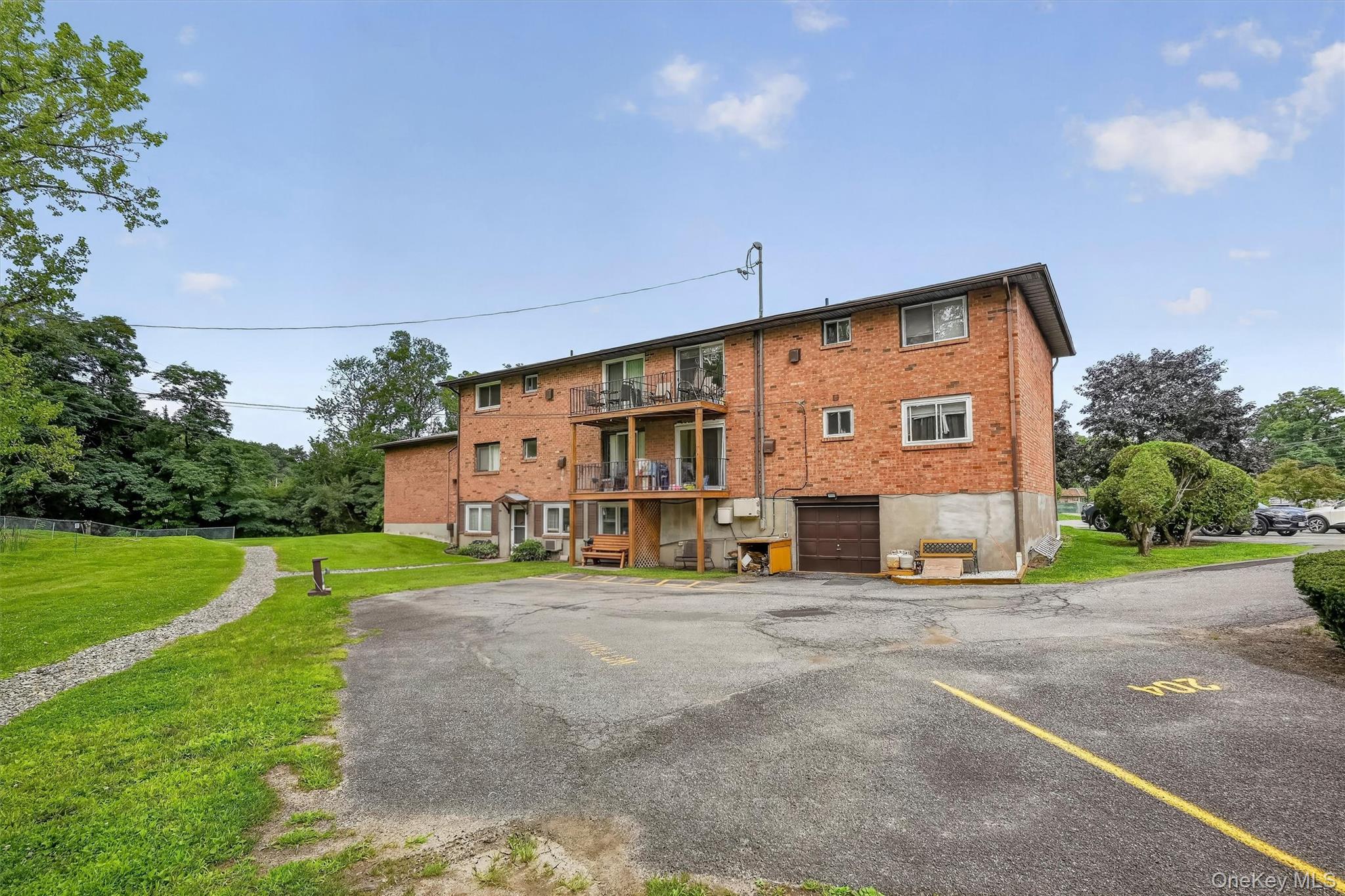 1006 Parr Meadow Drive 10e Property Photo 19
