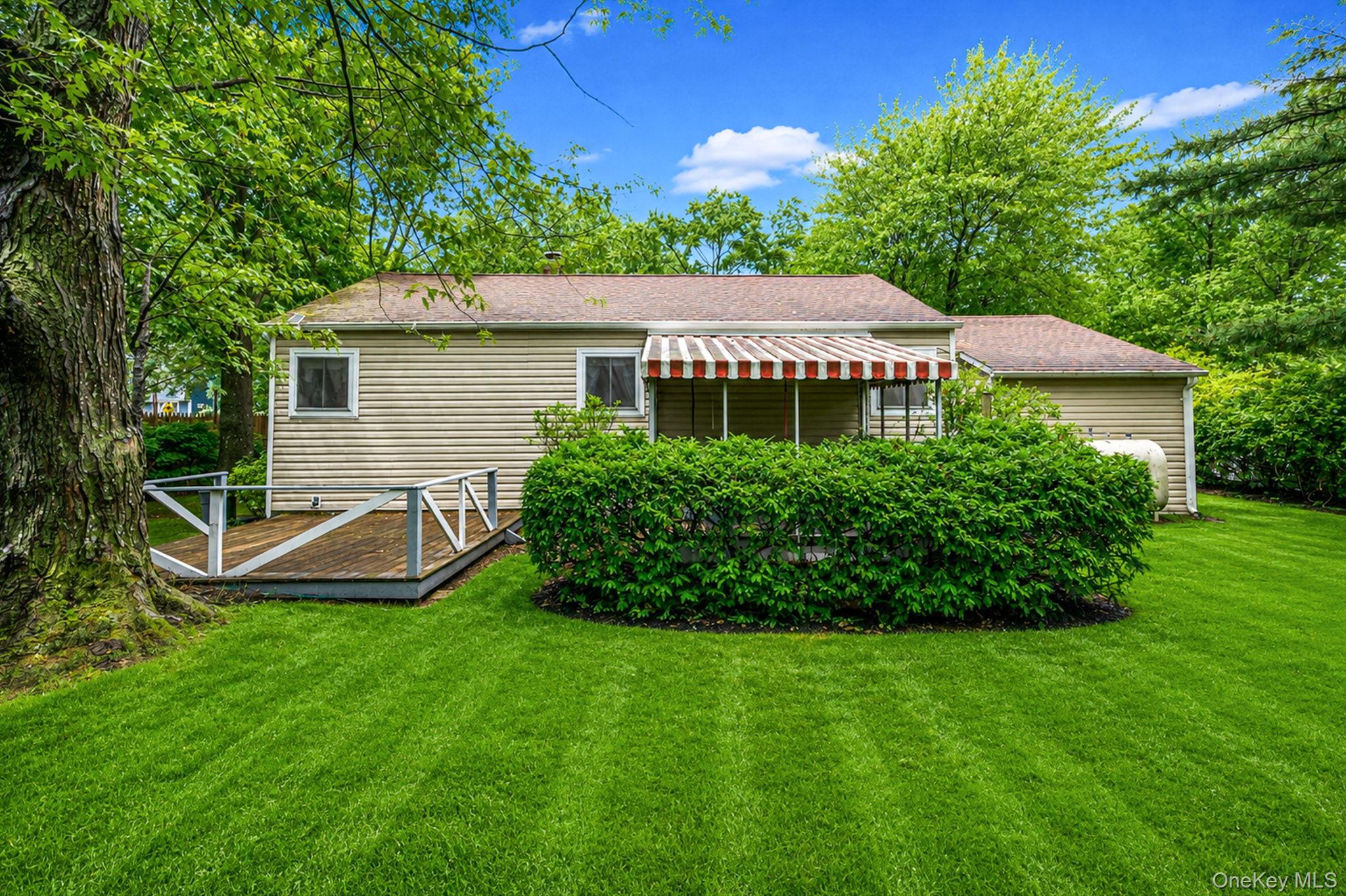 2715 Falcon Avenue Property Photo 18
