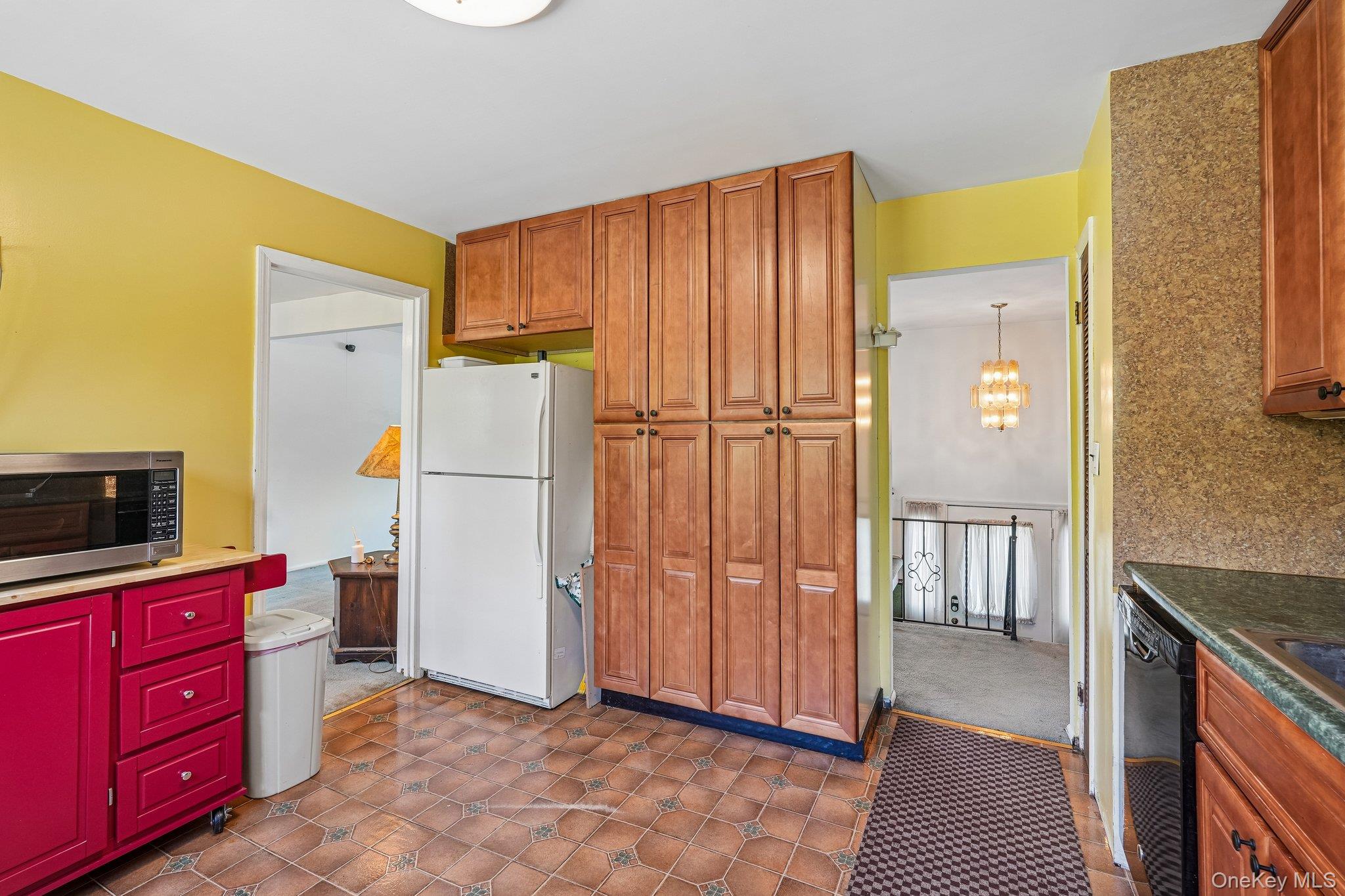 105 Vails Gate Heights Drive Property Photo 10