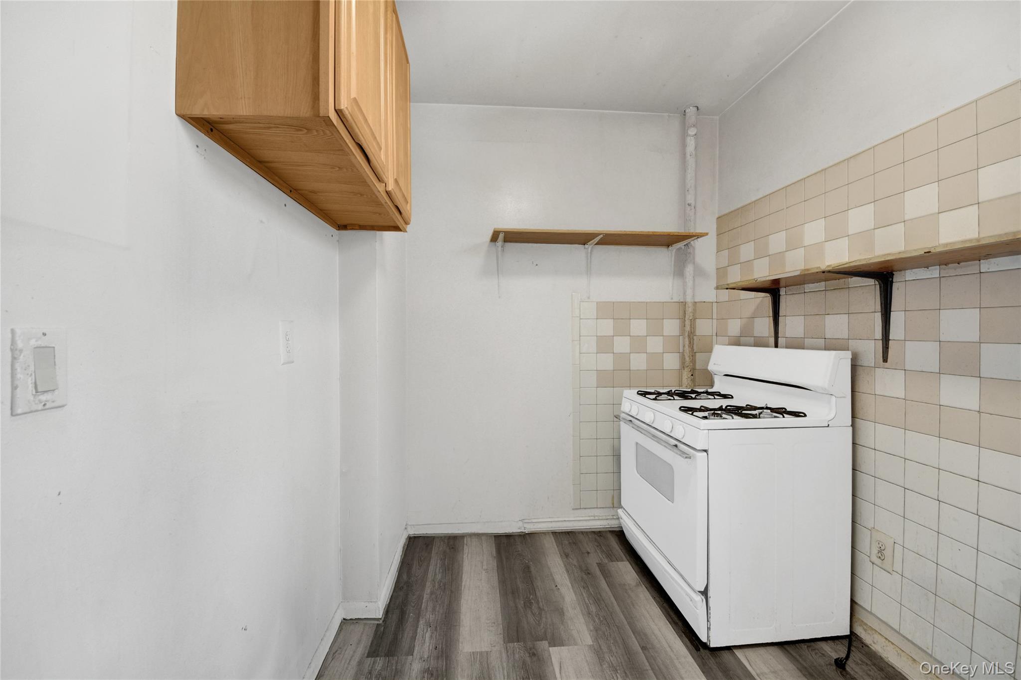 975 Union 51 Property Photo 6