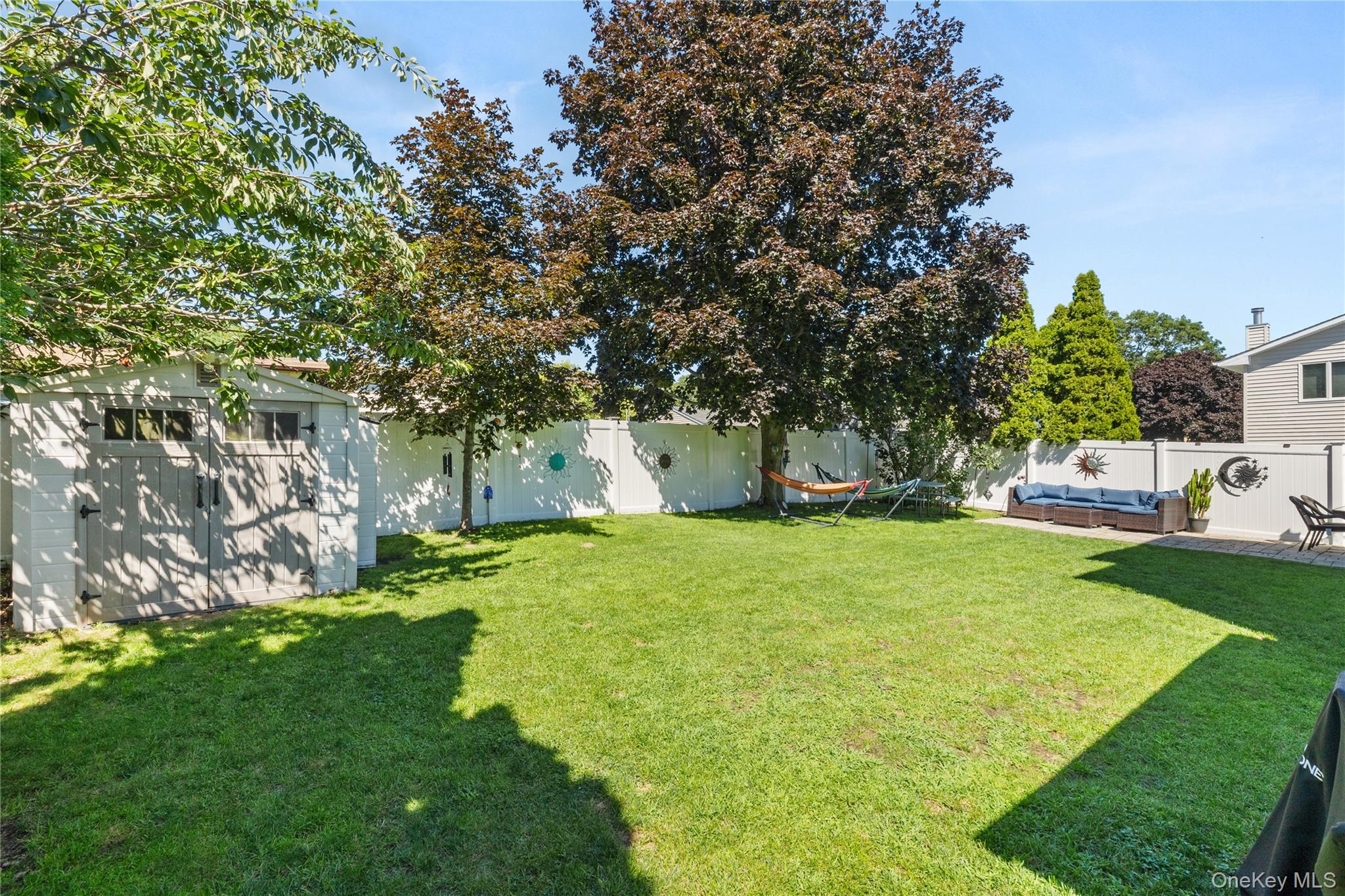 172 11th Avenue Property Photo 15