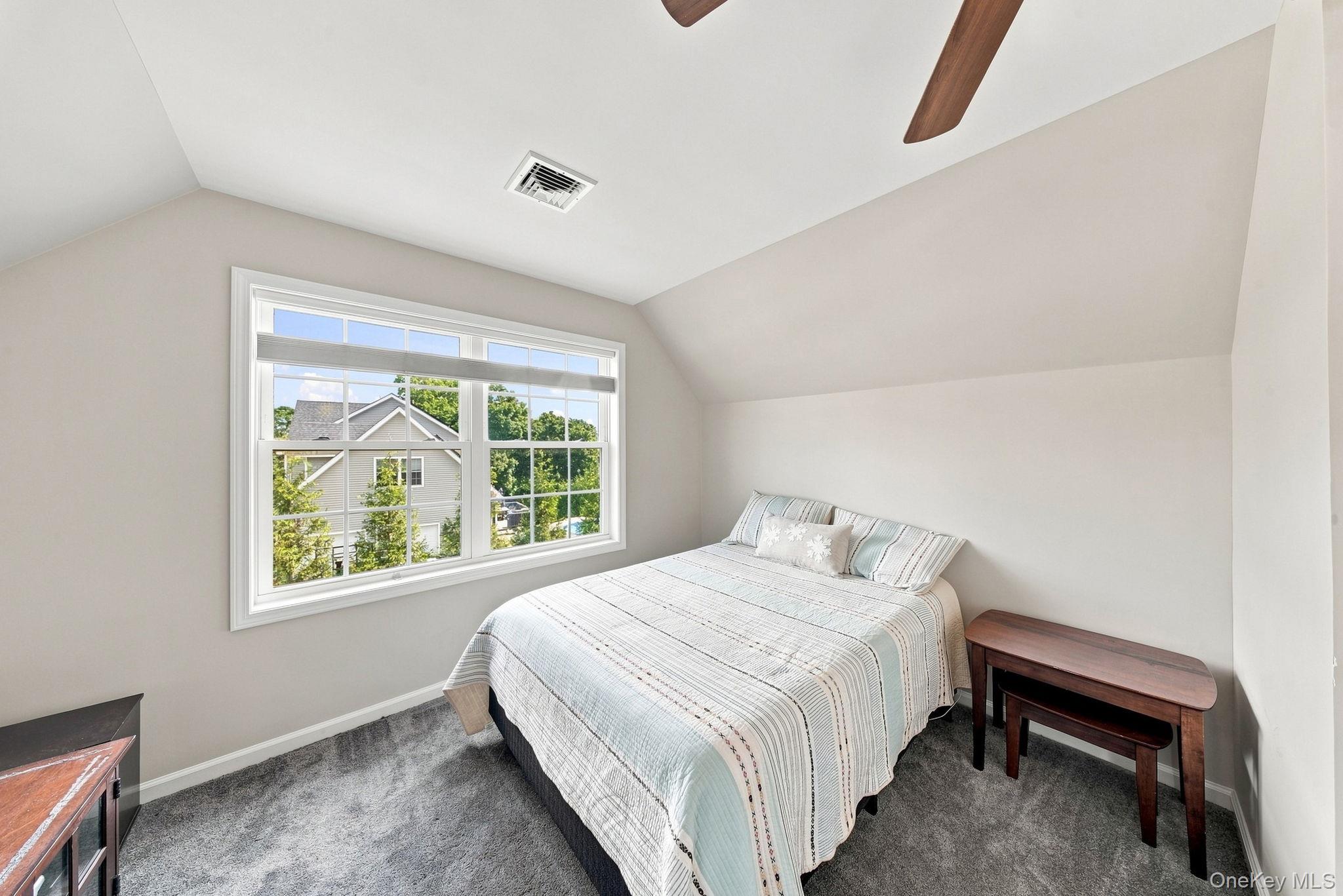 14 Robalene Drive Property Photo 32