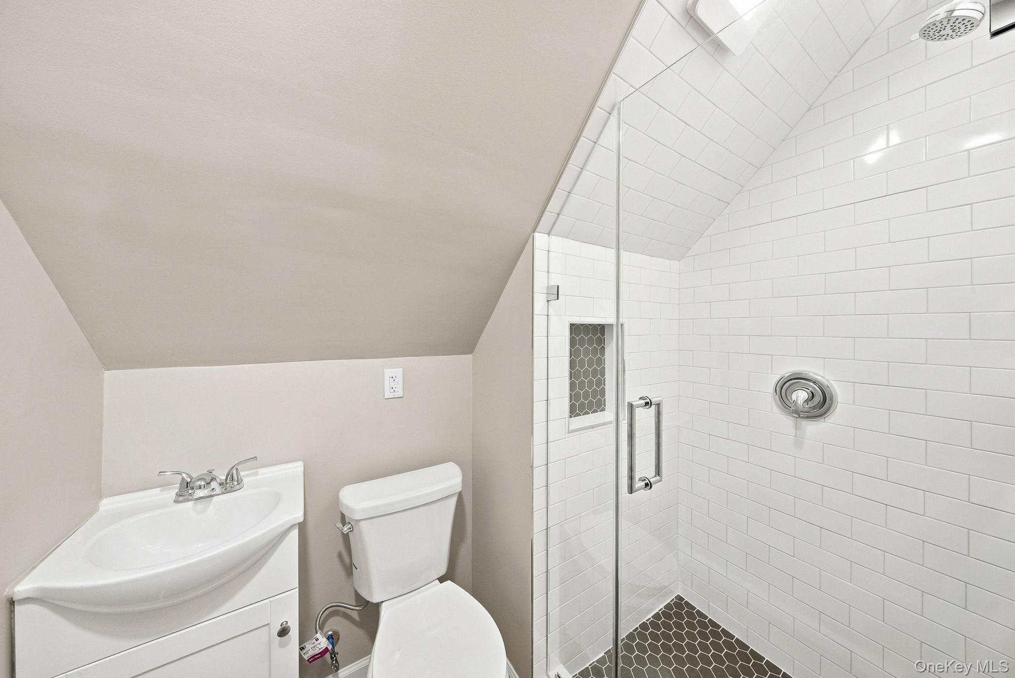 14 Robalene Drive Property Photo 35