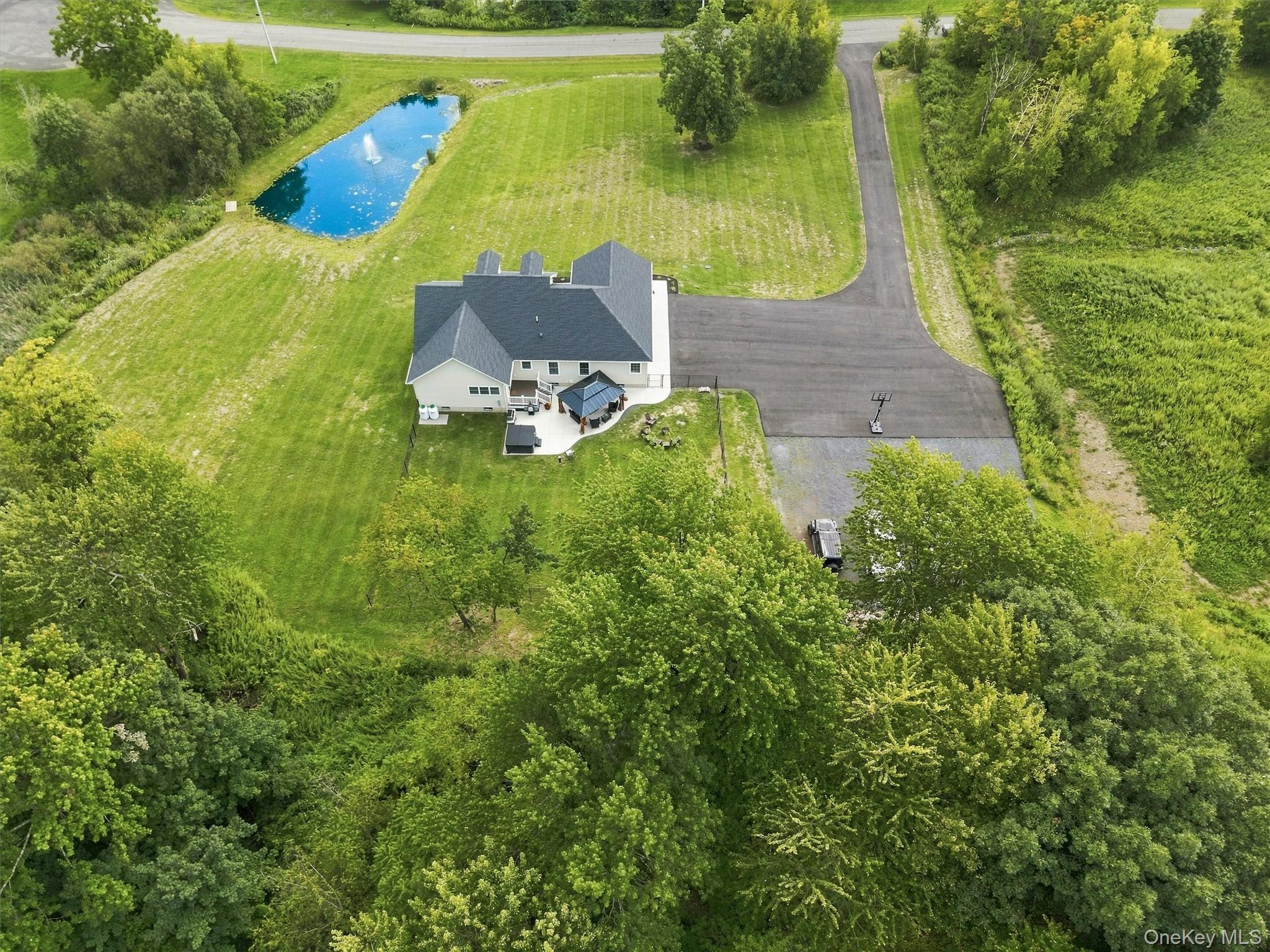 19 Firemens Lane Property Photo 46