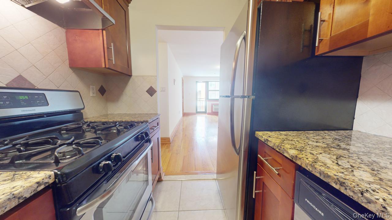 135-23 82nd Avenue 3e Property Photo 7