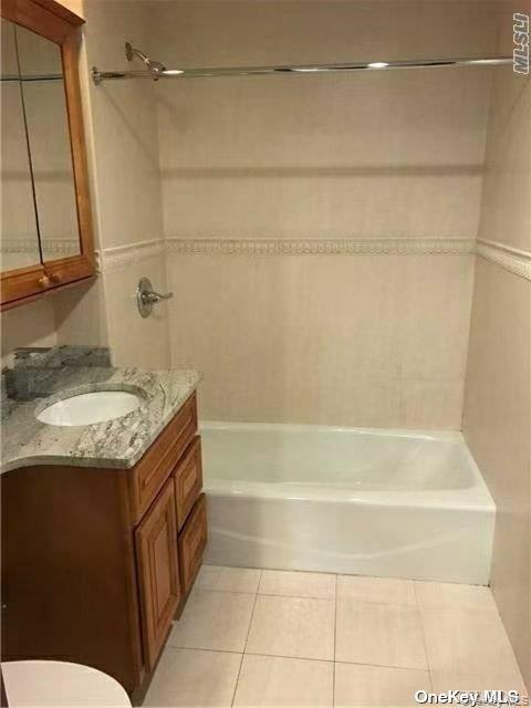 8401 37th Avenue 306 Property Photo 8