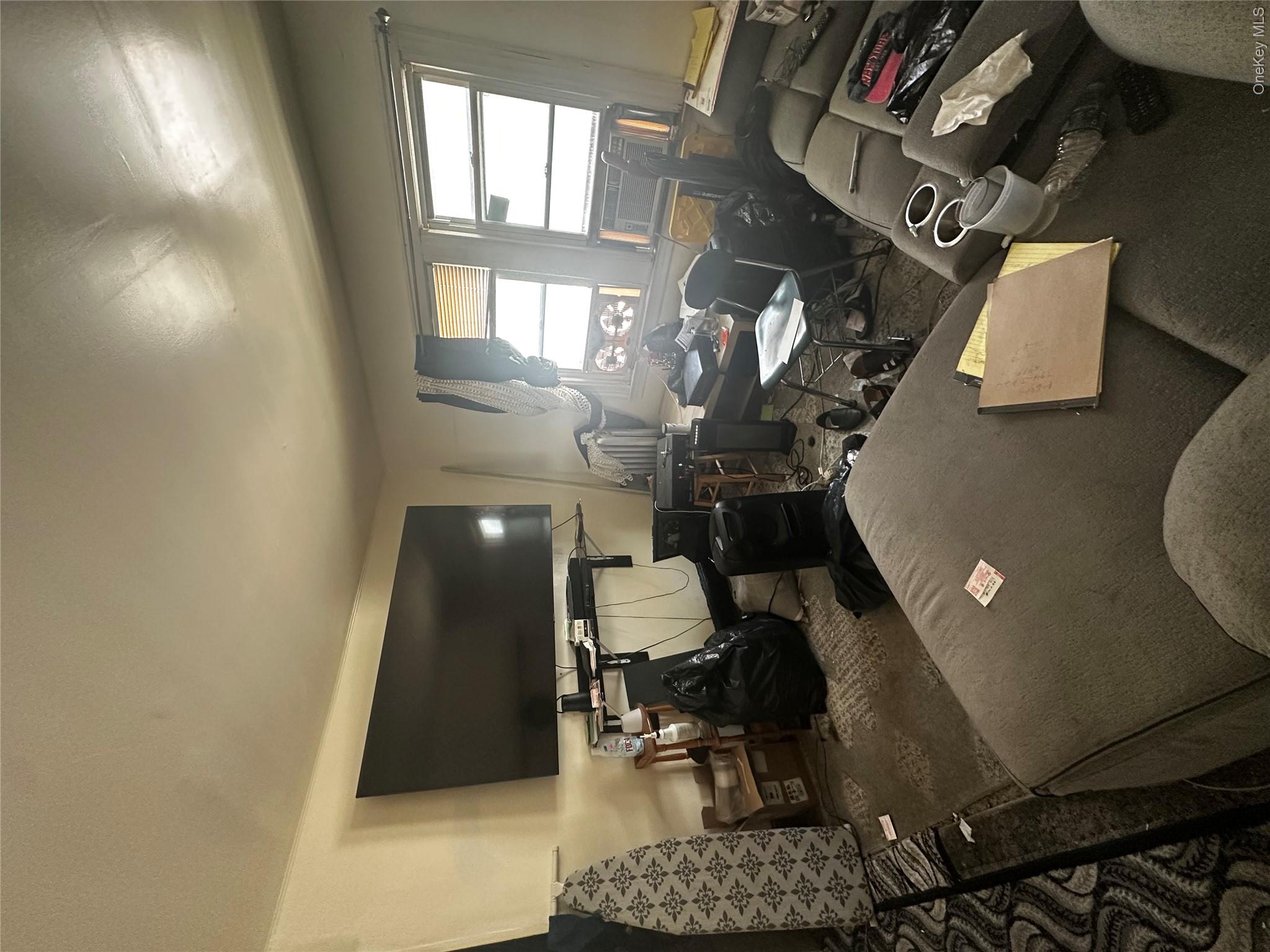 11824 219th Street Property Photo 4