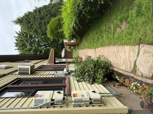 176 Orange Avenue Property Photo 3