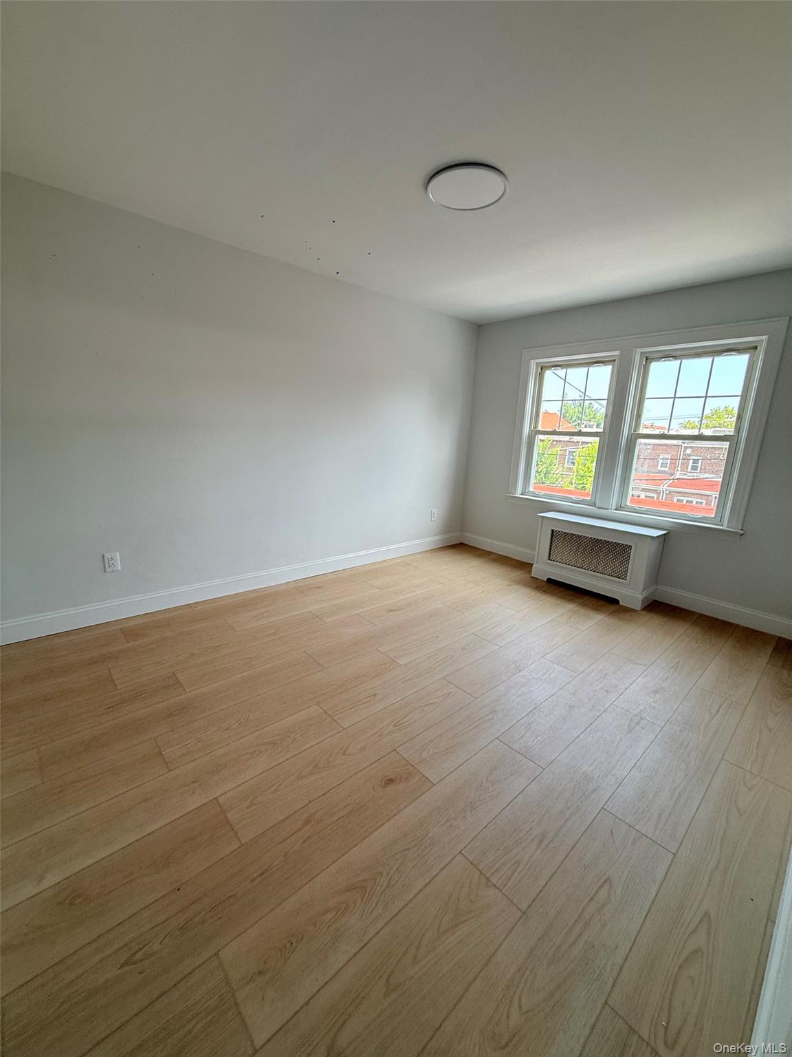 4709 188th Street Property Photo 15