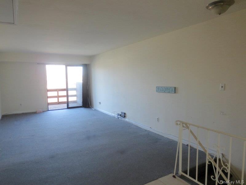 106 Mariners Way Property Photo 4