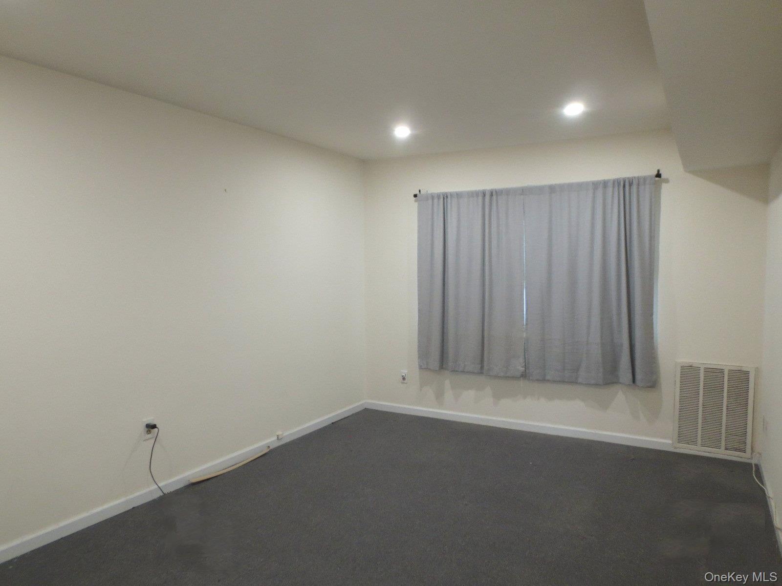 106 Mariners Way Property Photo 6