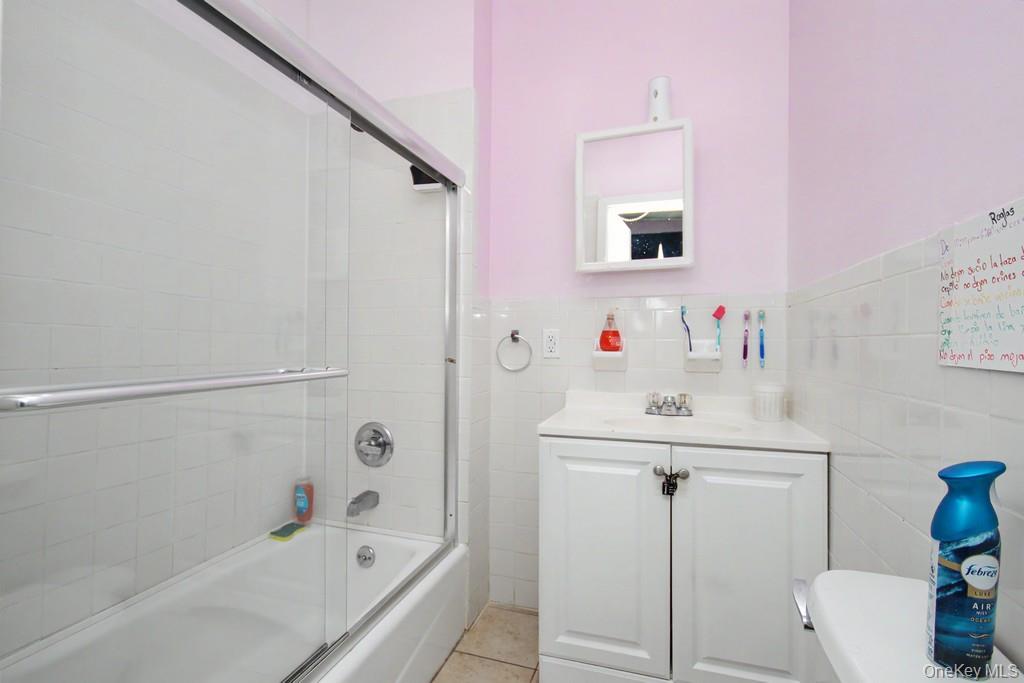 17 19 Edward Street Property Photo 16