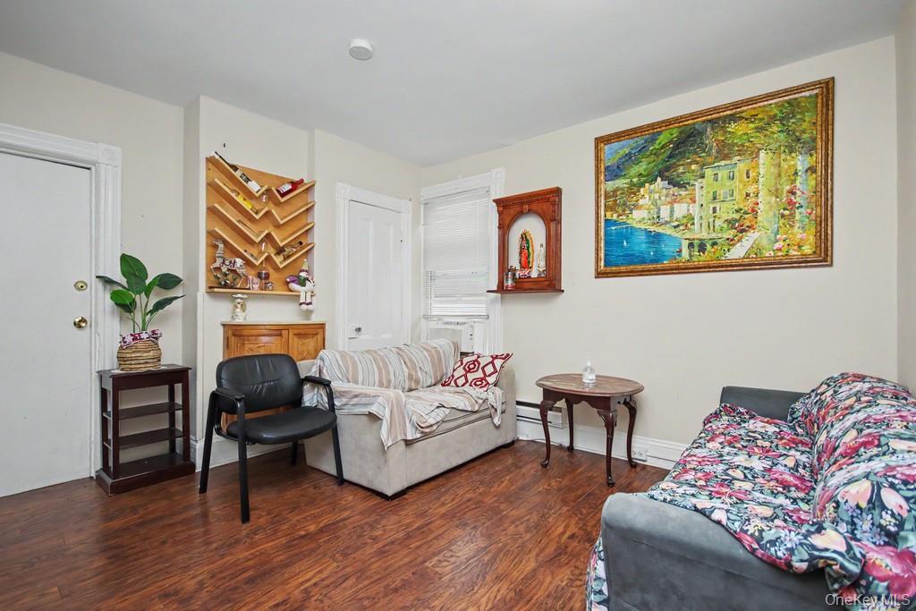 17 19 Edward Street Property Photo 17