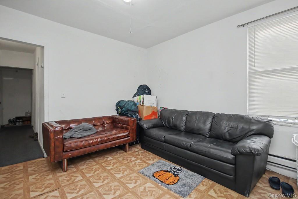 17 19 Edward Street Property Photo 20