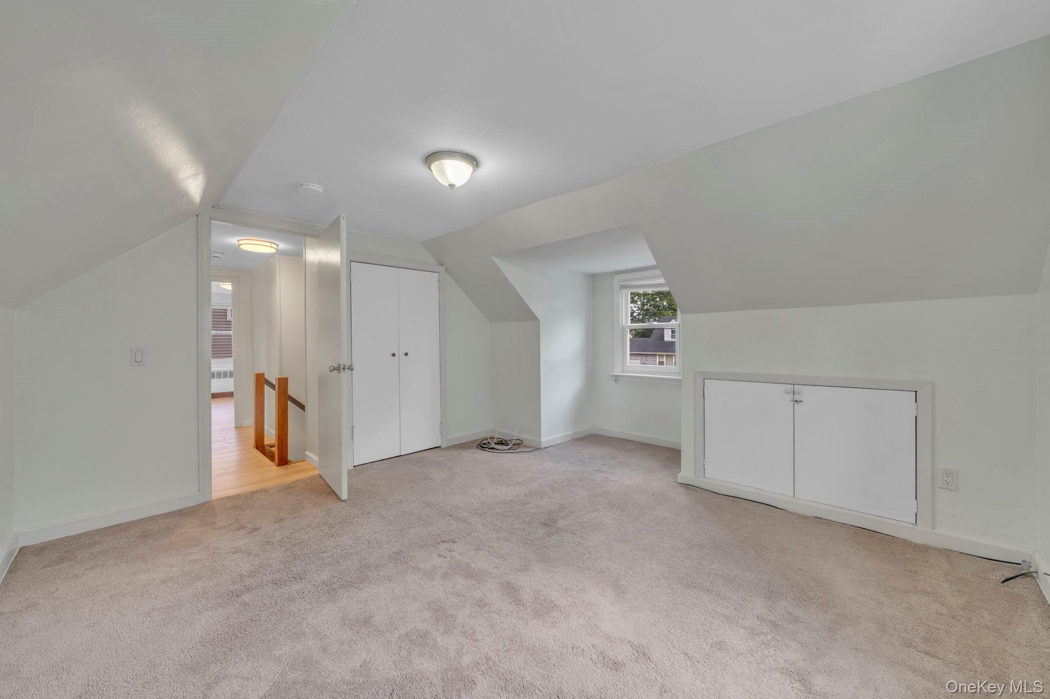 20 Cornwall Lane Property Photo 19
