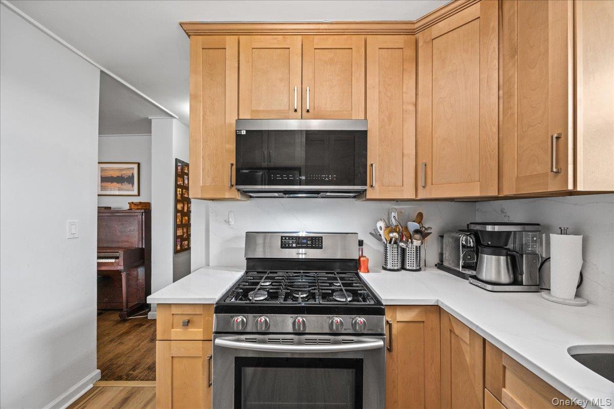 5700 Arlington Avenue 18v Property Photo 14
