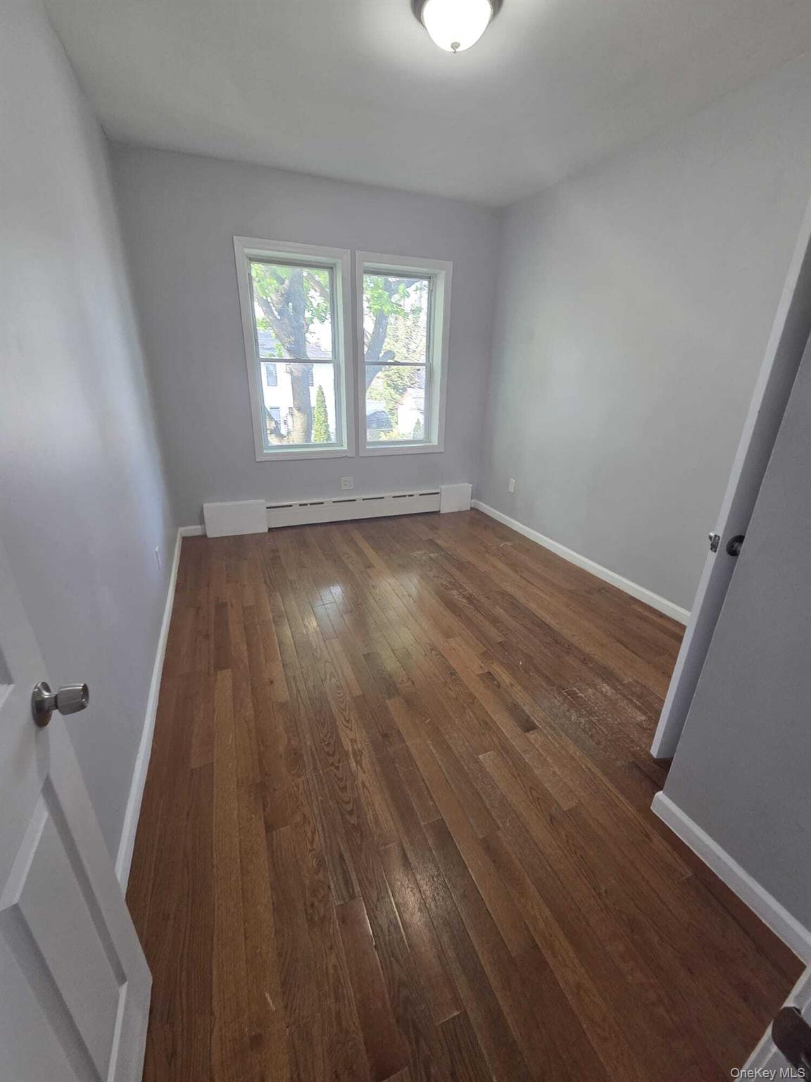 18709 Linden Boulevard Property Photo 7