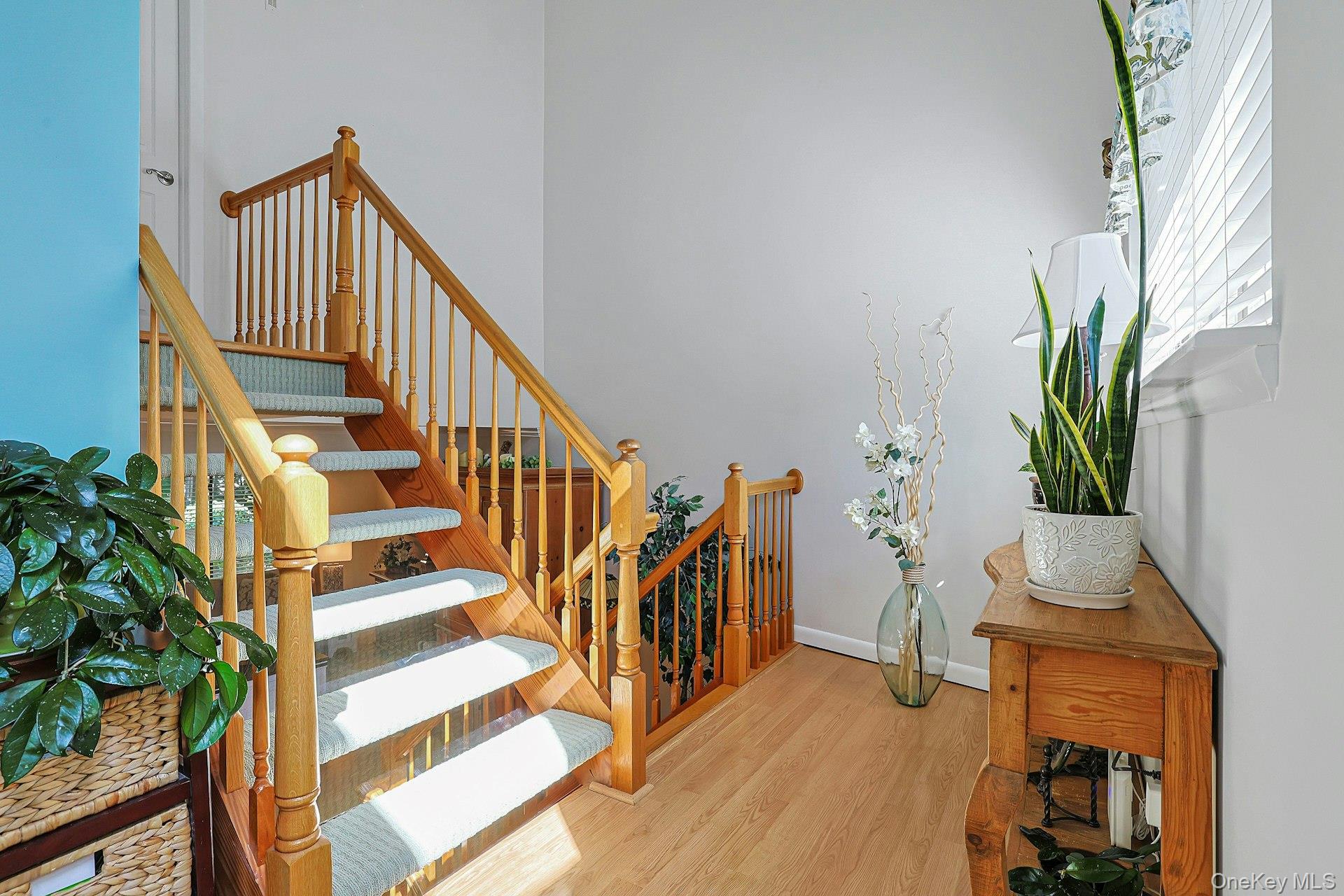 279 Treetop Circle Property Photo 21