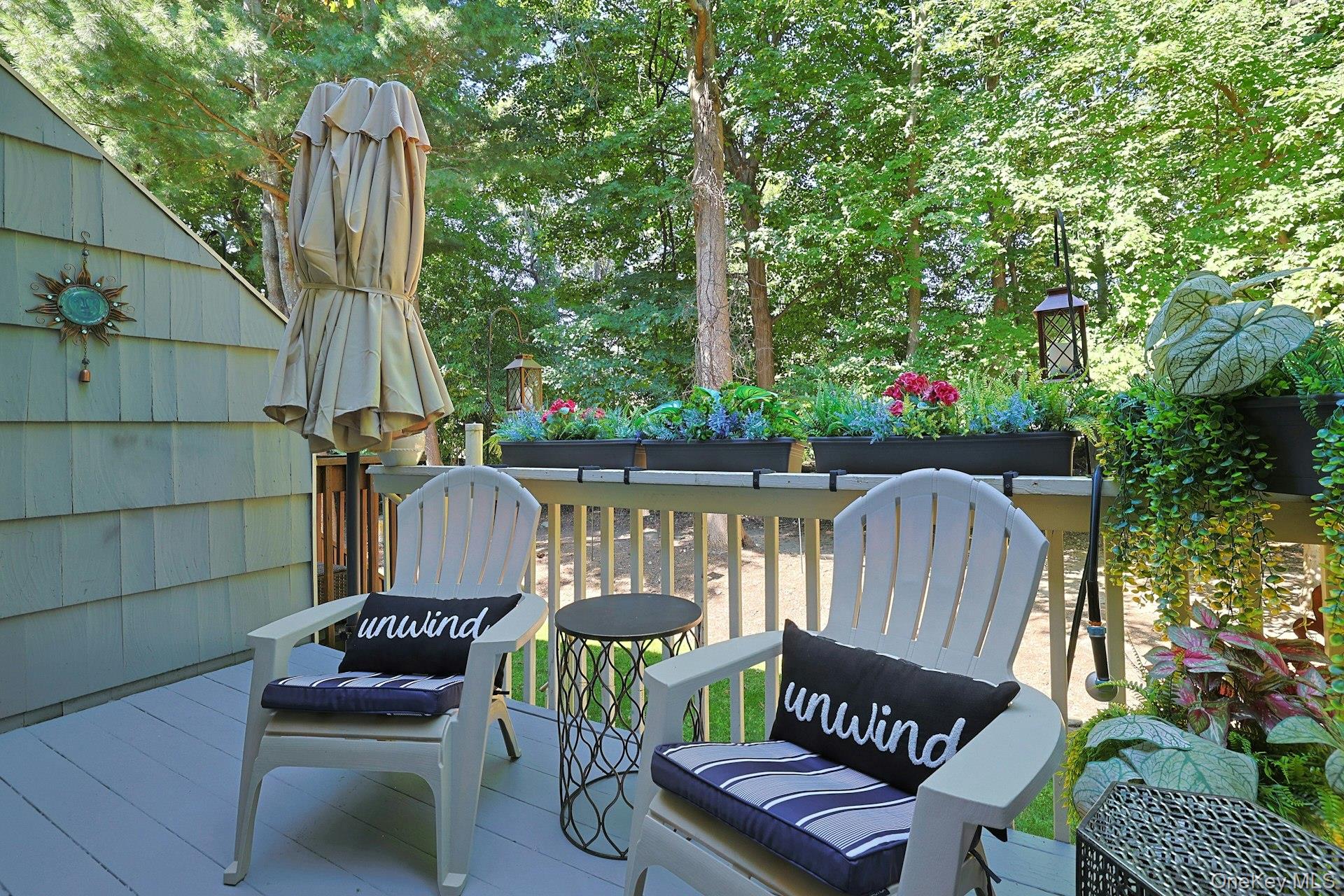 279 Treetop Circle Property Photo 28