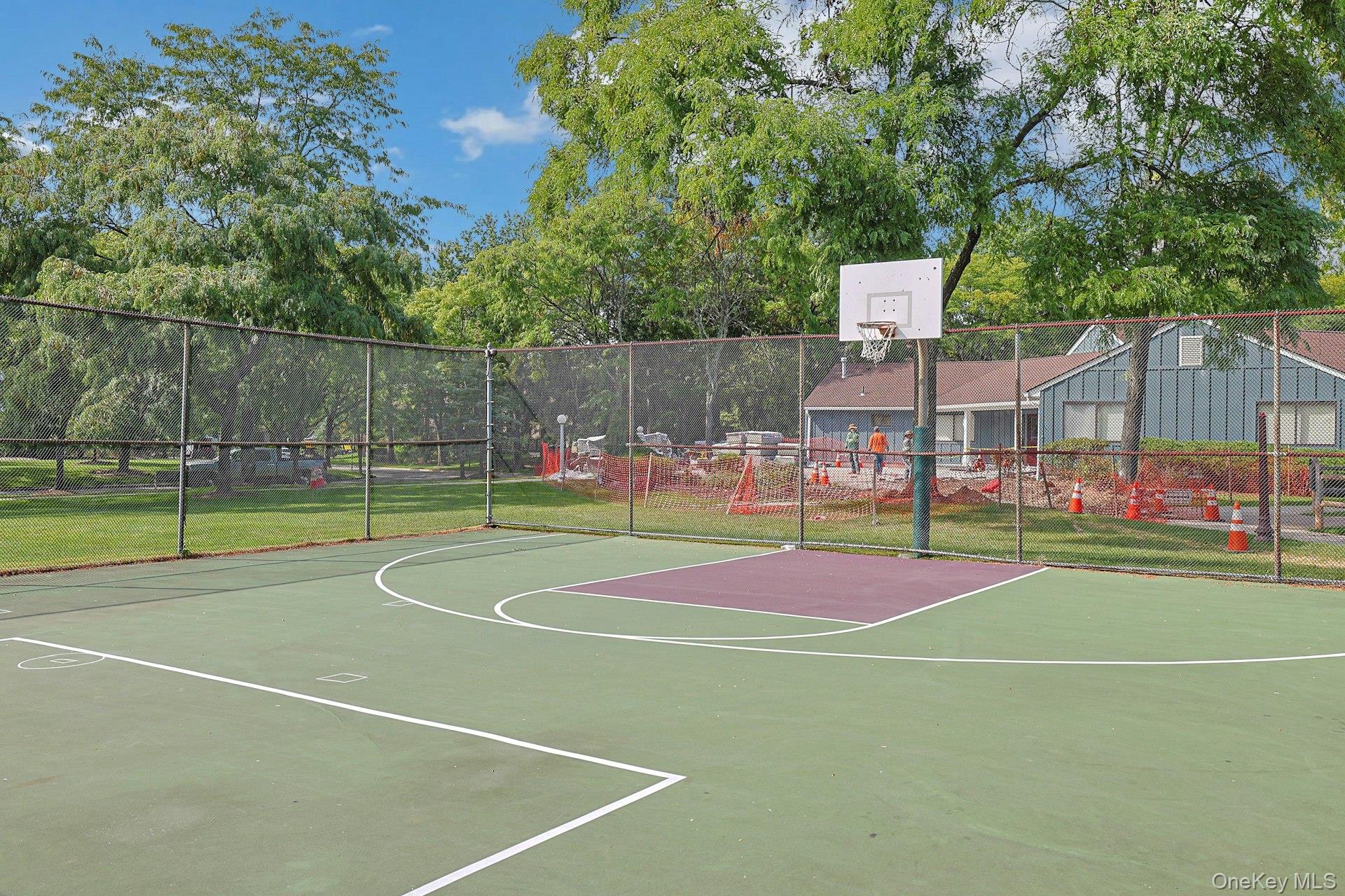 279 Treetop Circle Property Photo 31