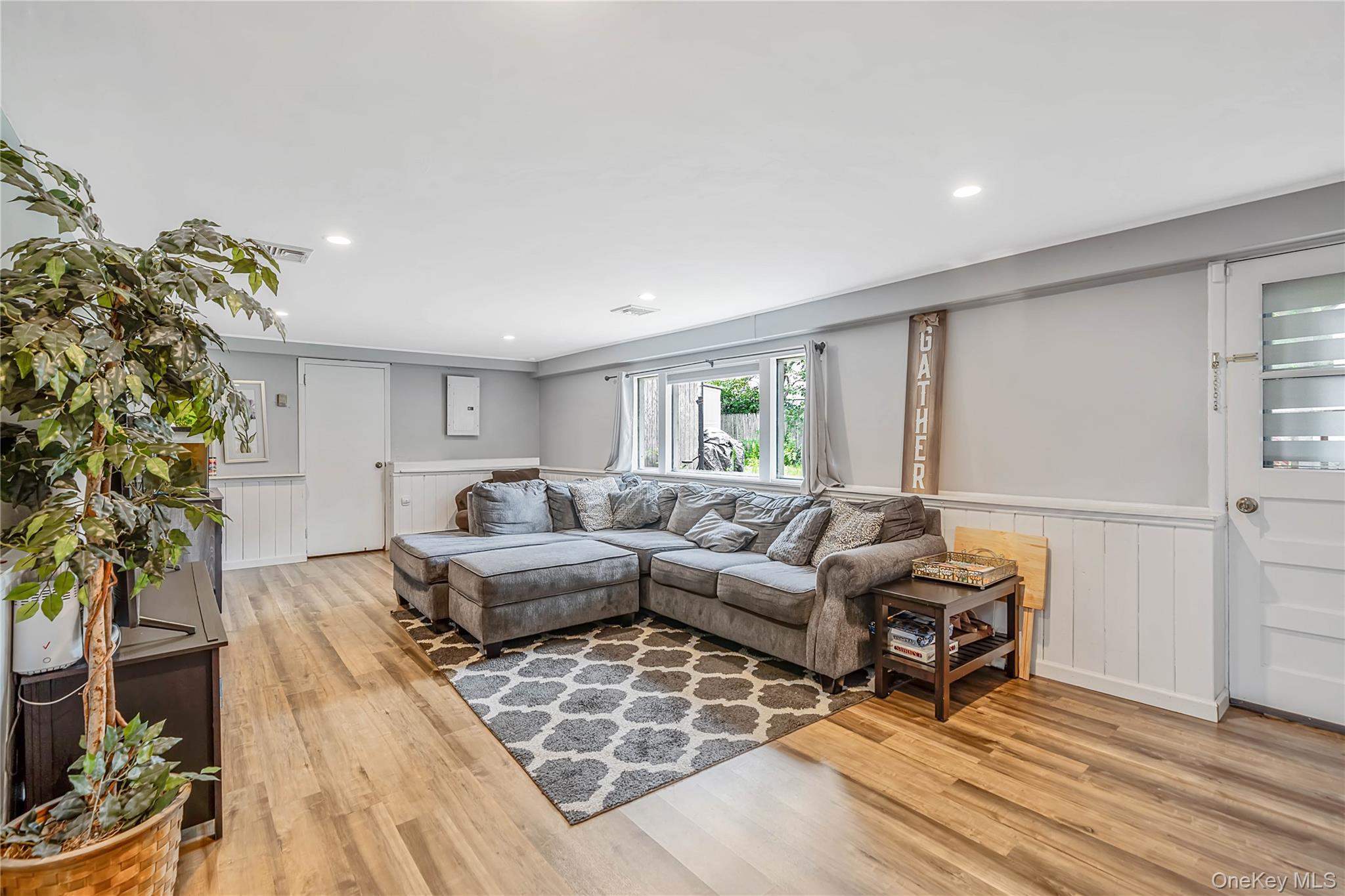 2275 Hynes Place Property Photo 13