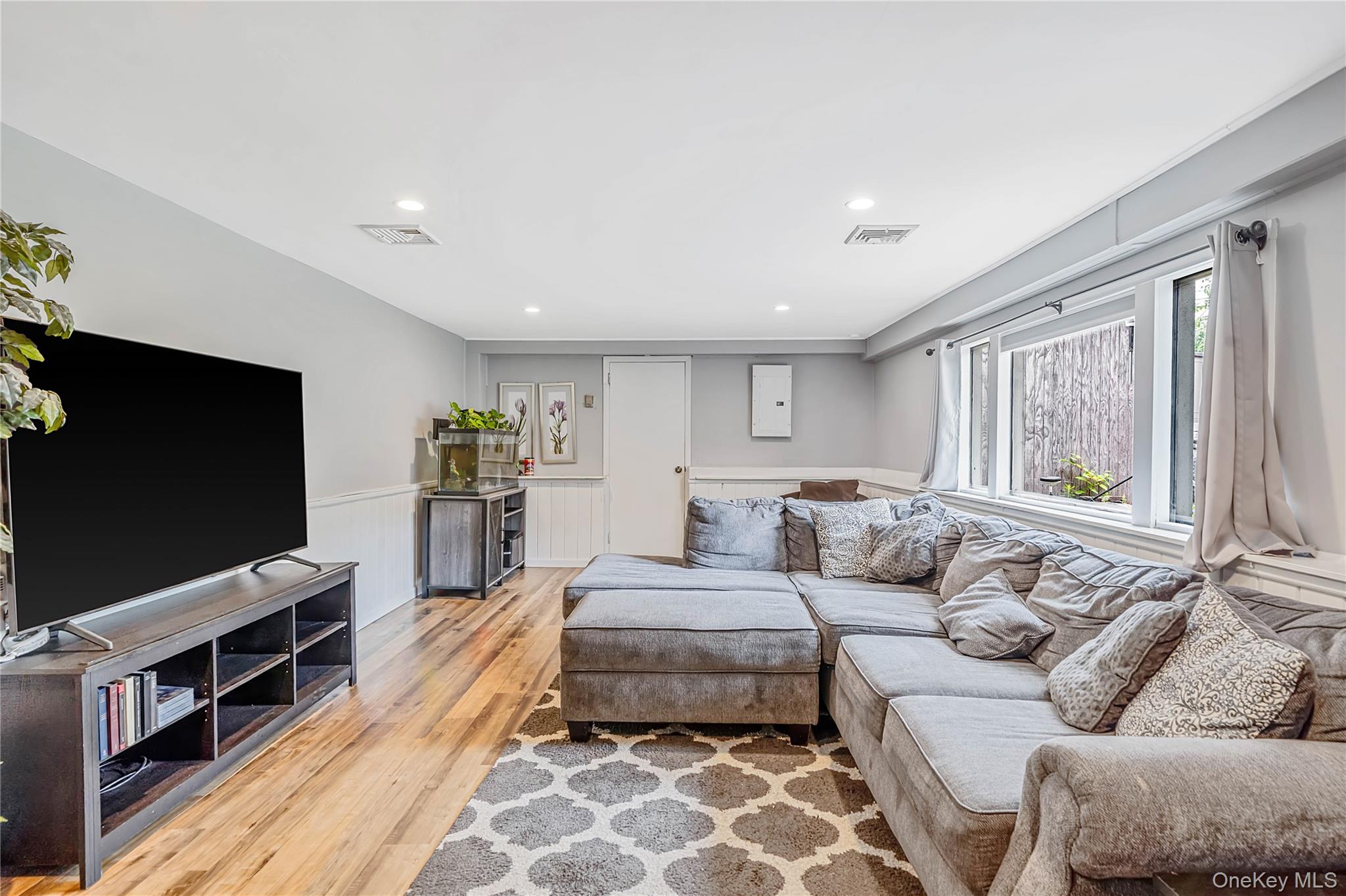 2275 Hynes Place Property Photo 14