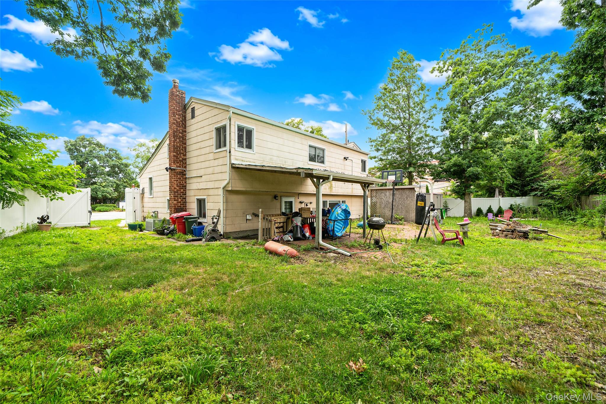 2275 Hynes Place Property Photo 35