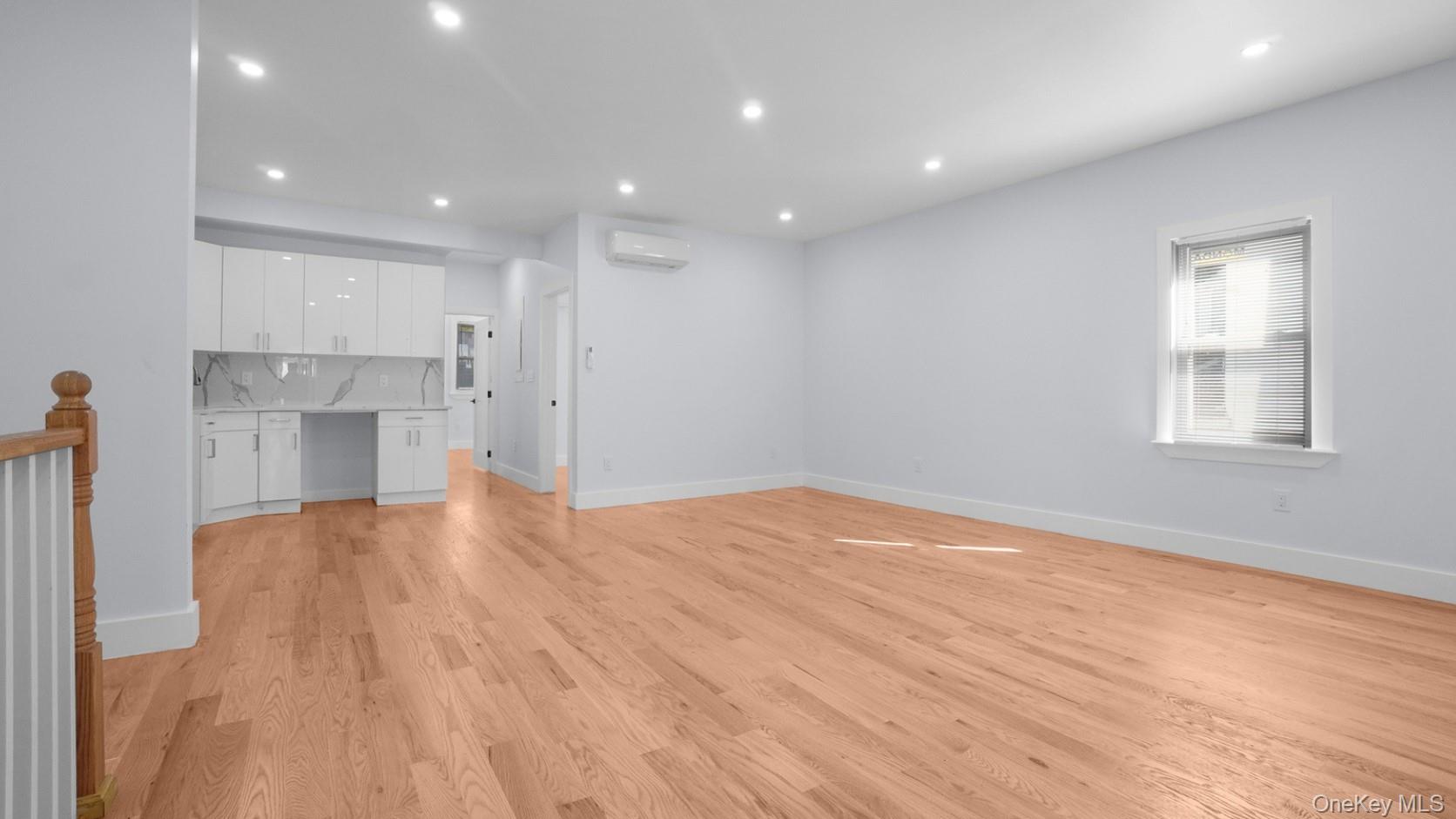 2272 Sedgwick Avenue Property Photo 16