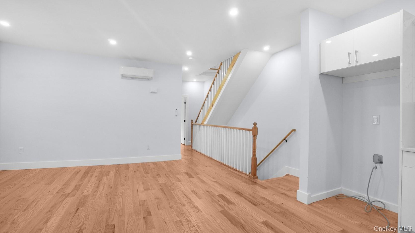 2272 Sedgwick Avenue Property Photo 19