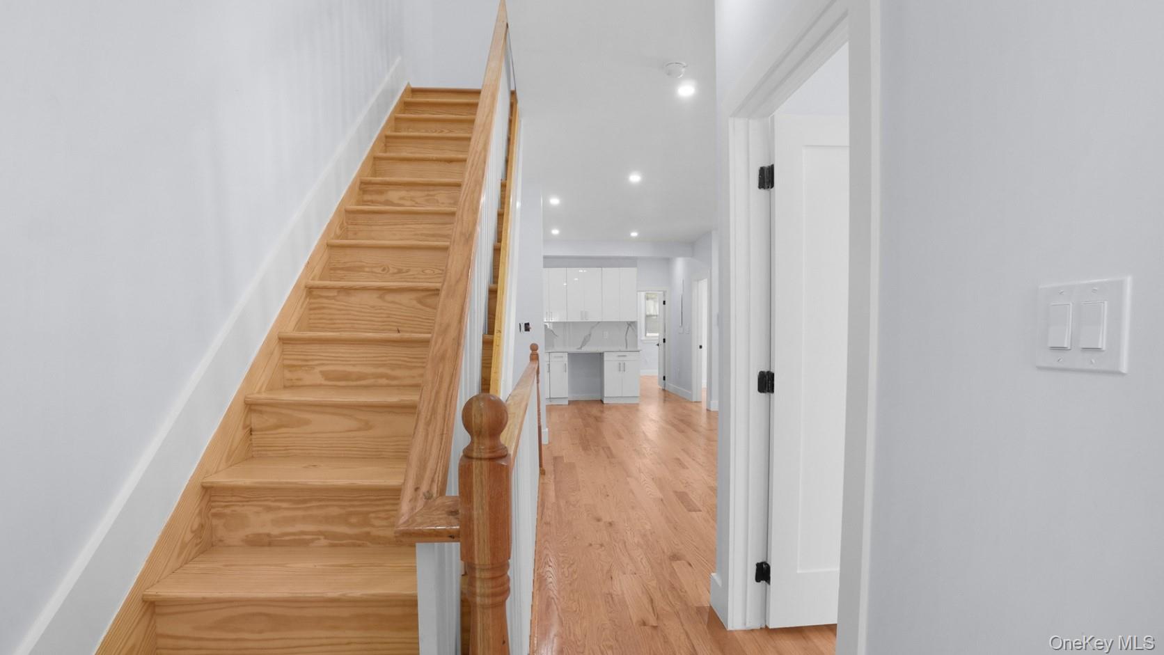 2272 Sedgwick Avenue Property Photo 22