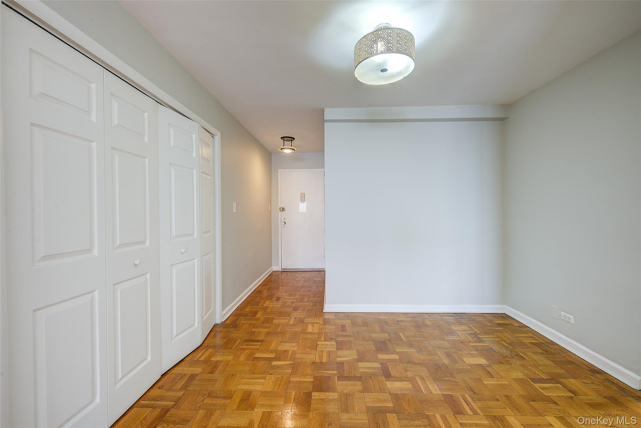 102-10 66th Road 26k Property Photo 8