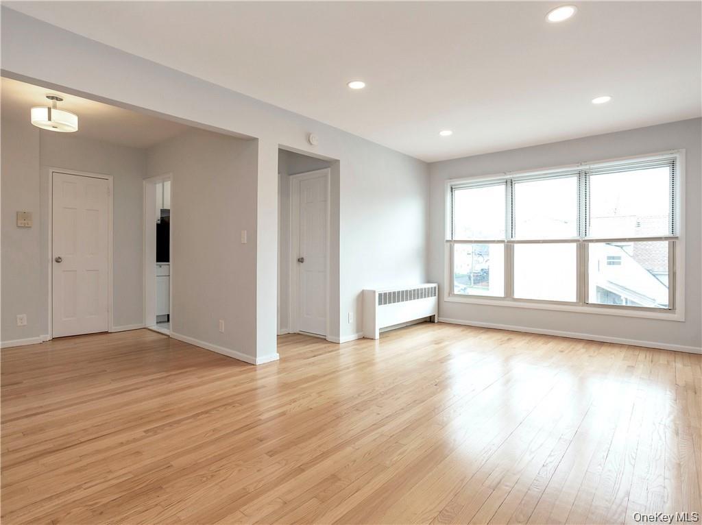 15 Quinby Avenue 1e Property Photo 3
