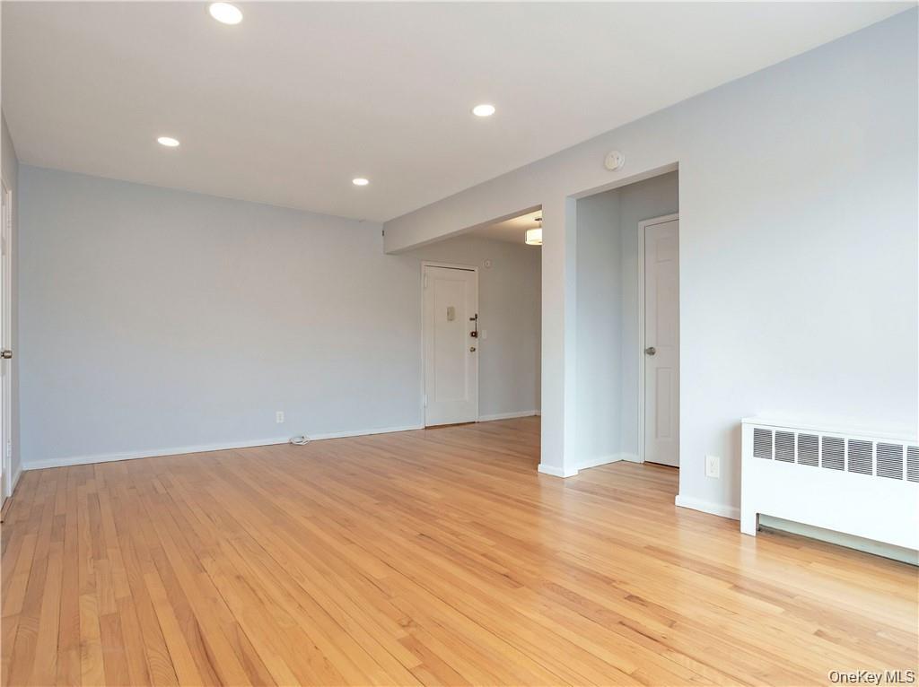 15 Quinby Avenue 1e Property Photo 7