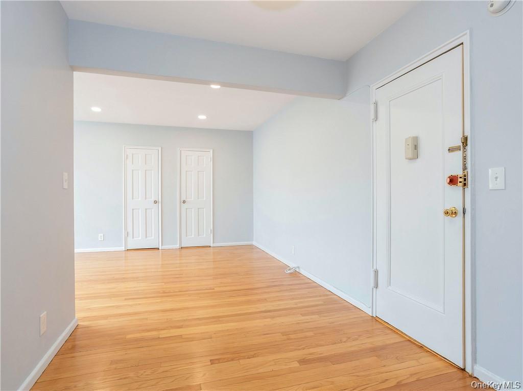 15 Quinby Avenue 1e Property Photo 11
