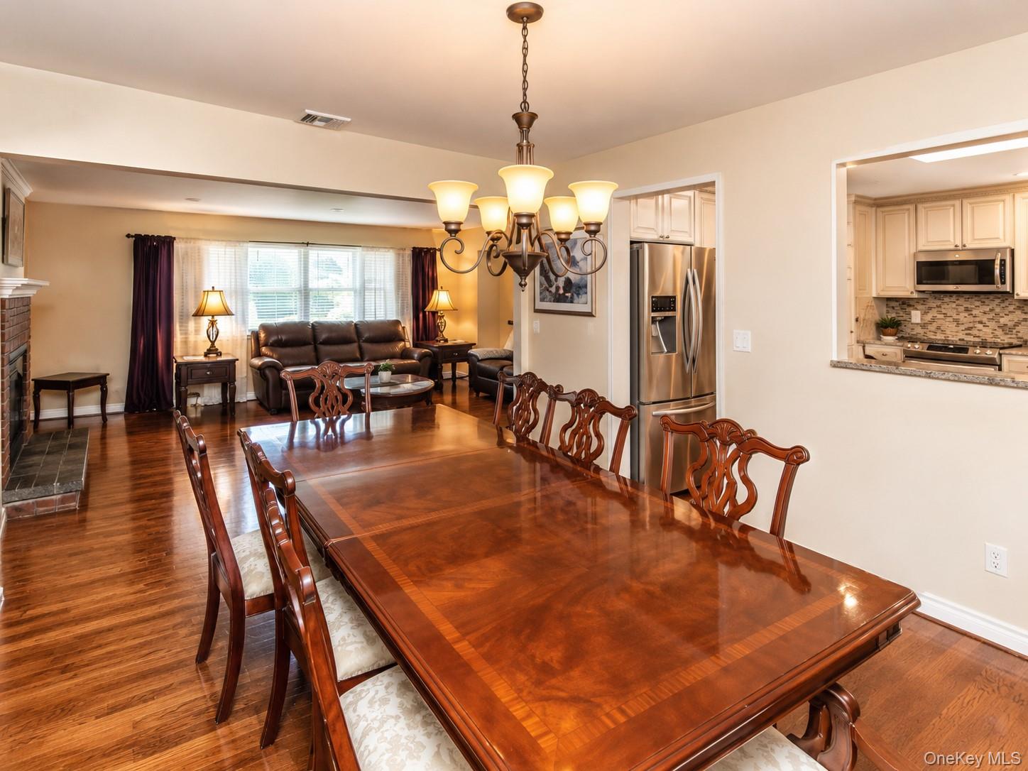 10 Roe Circle Property Photo 5