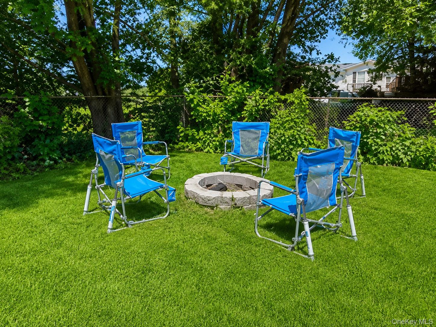 10 Roe Circle Property Photo 22