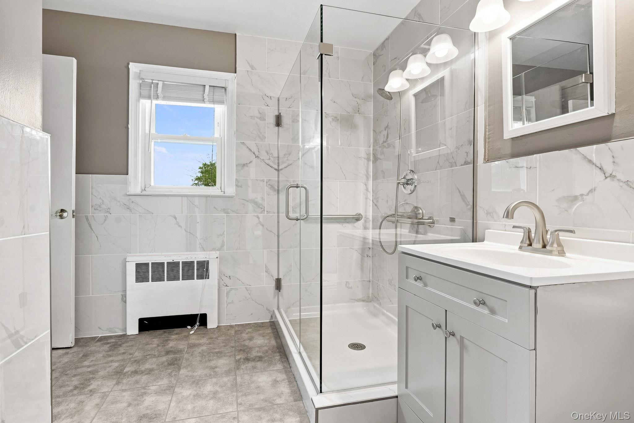 263 Willis Avenue Property Photo 14