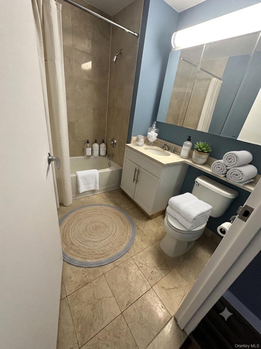 40-26 College Point Boulevard 18d Property Photo 5