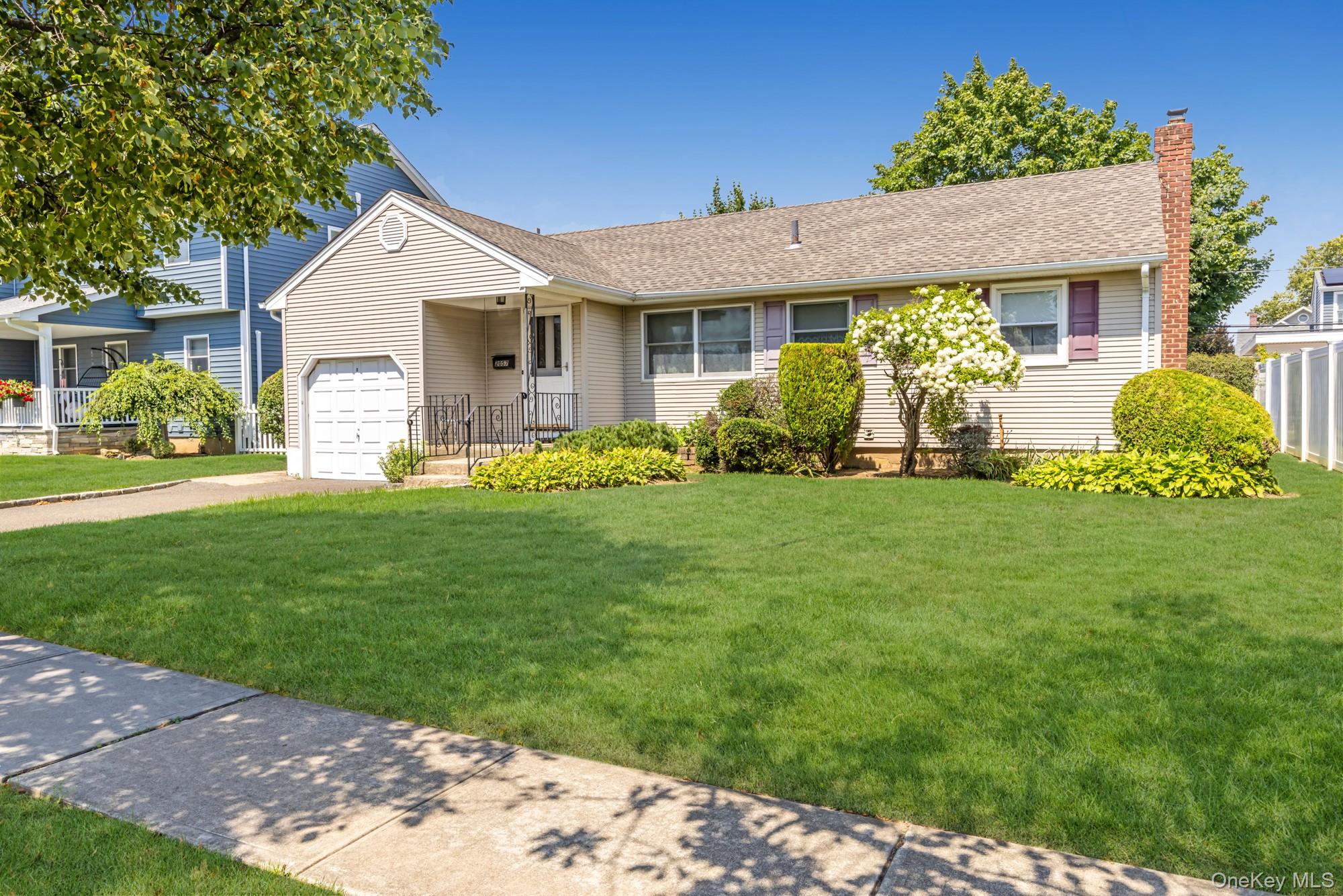 2057 Paddock Road Property Photo 1